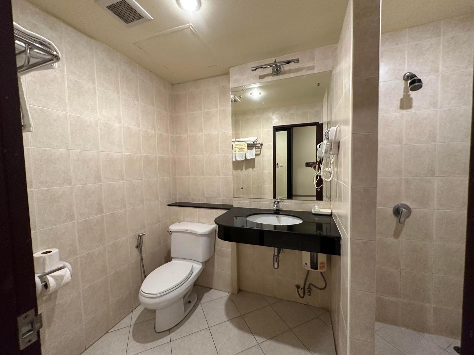 Superior King Room,1522675630:JPEG