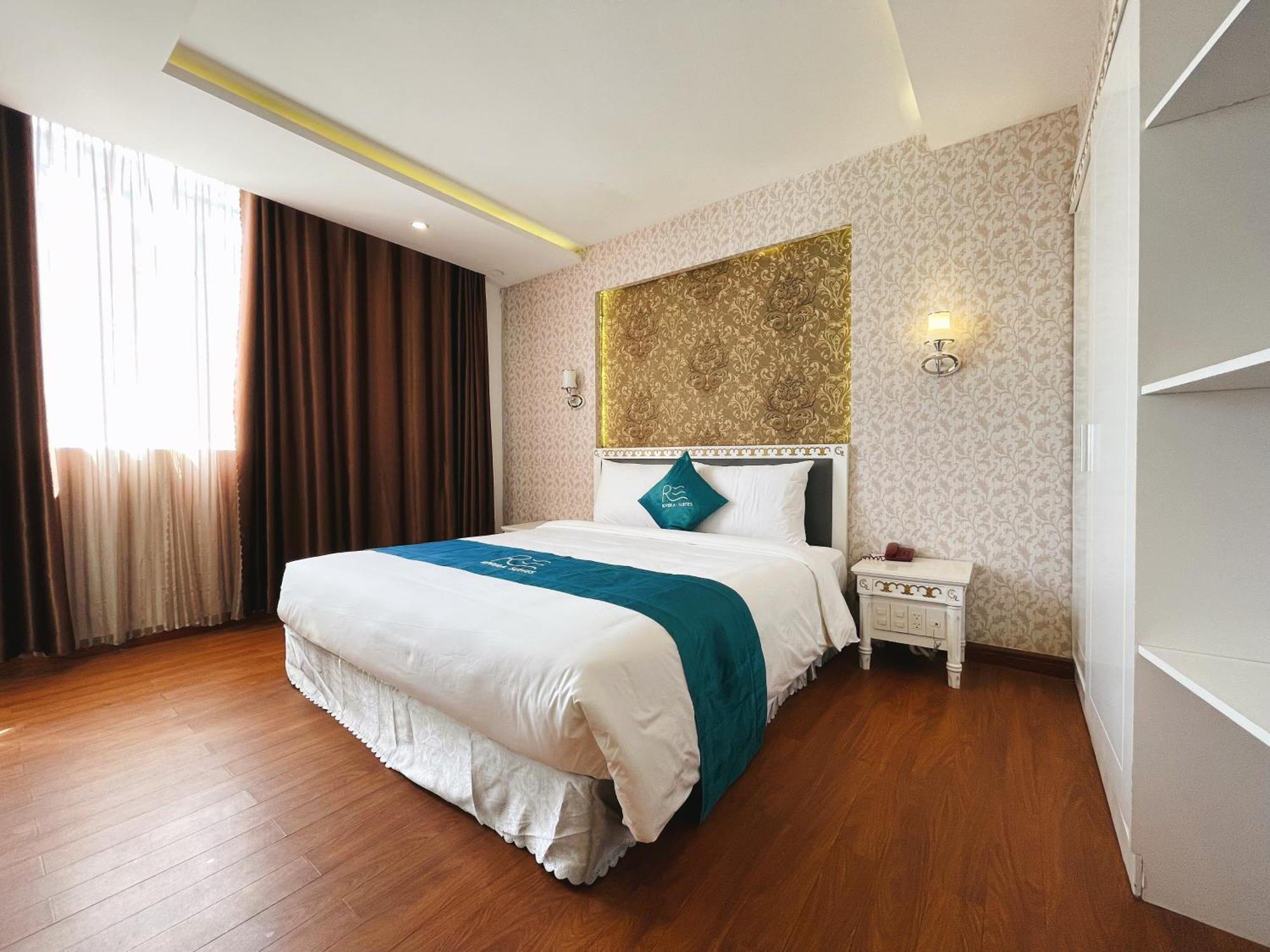 King Suite with Balcony