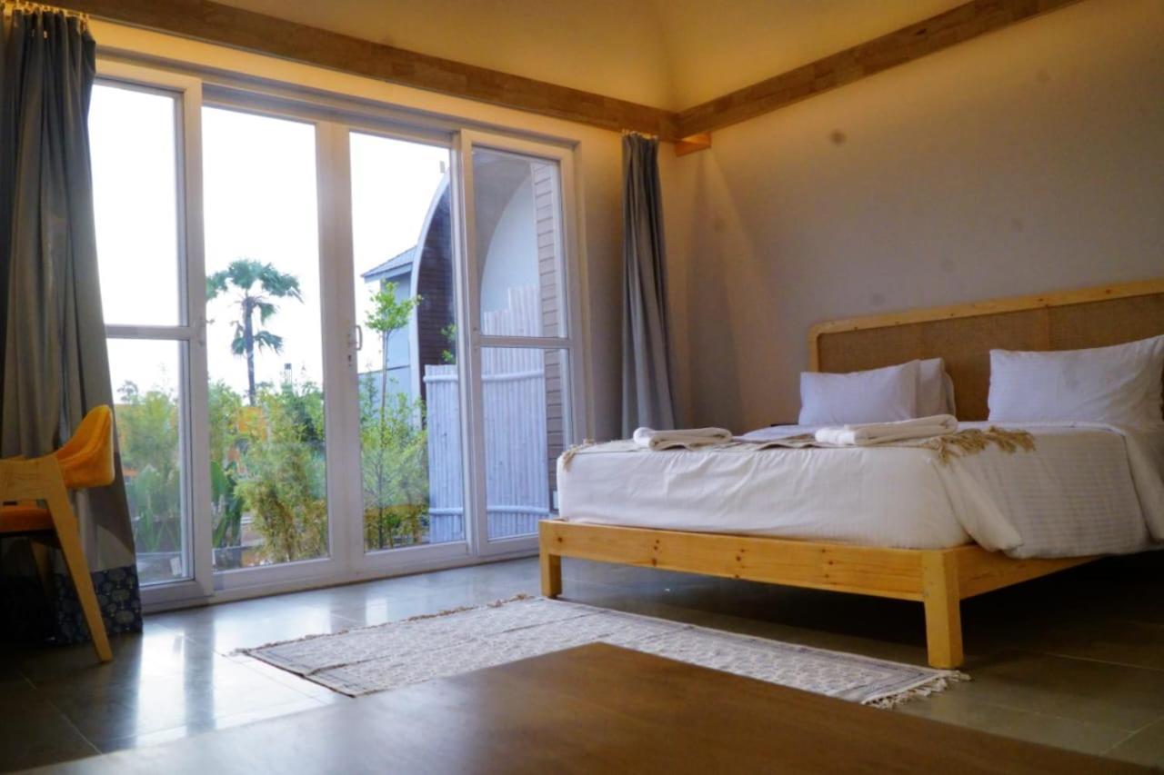 King Room with Balcony