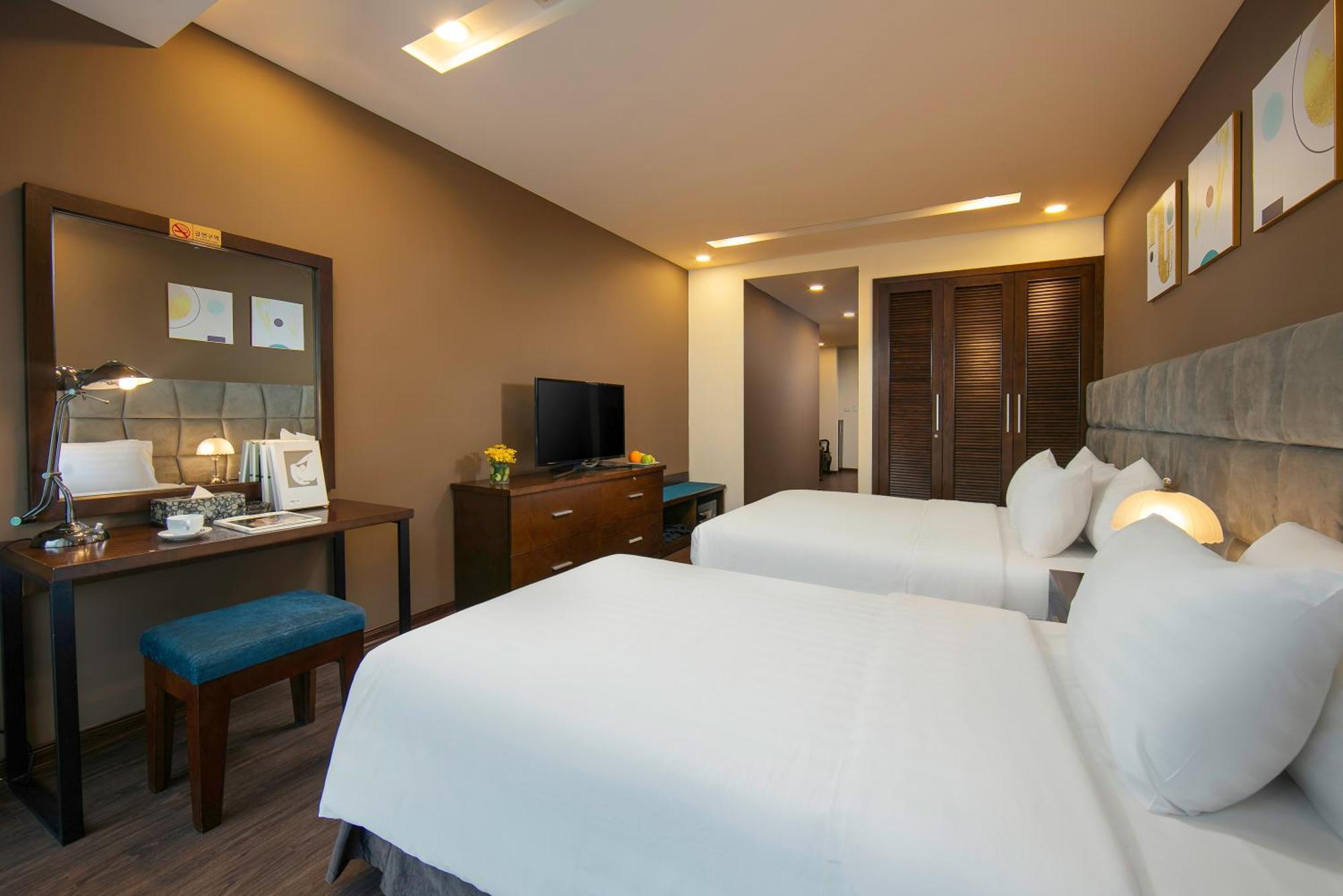 Suite Gia Đình Có Ban Công