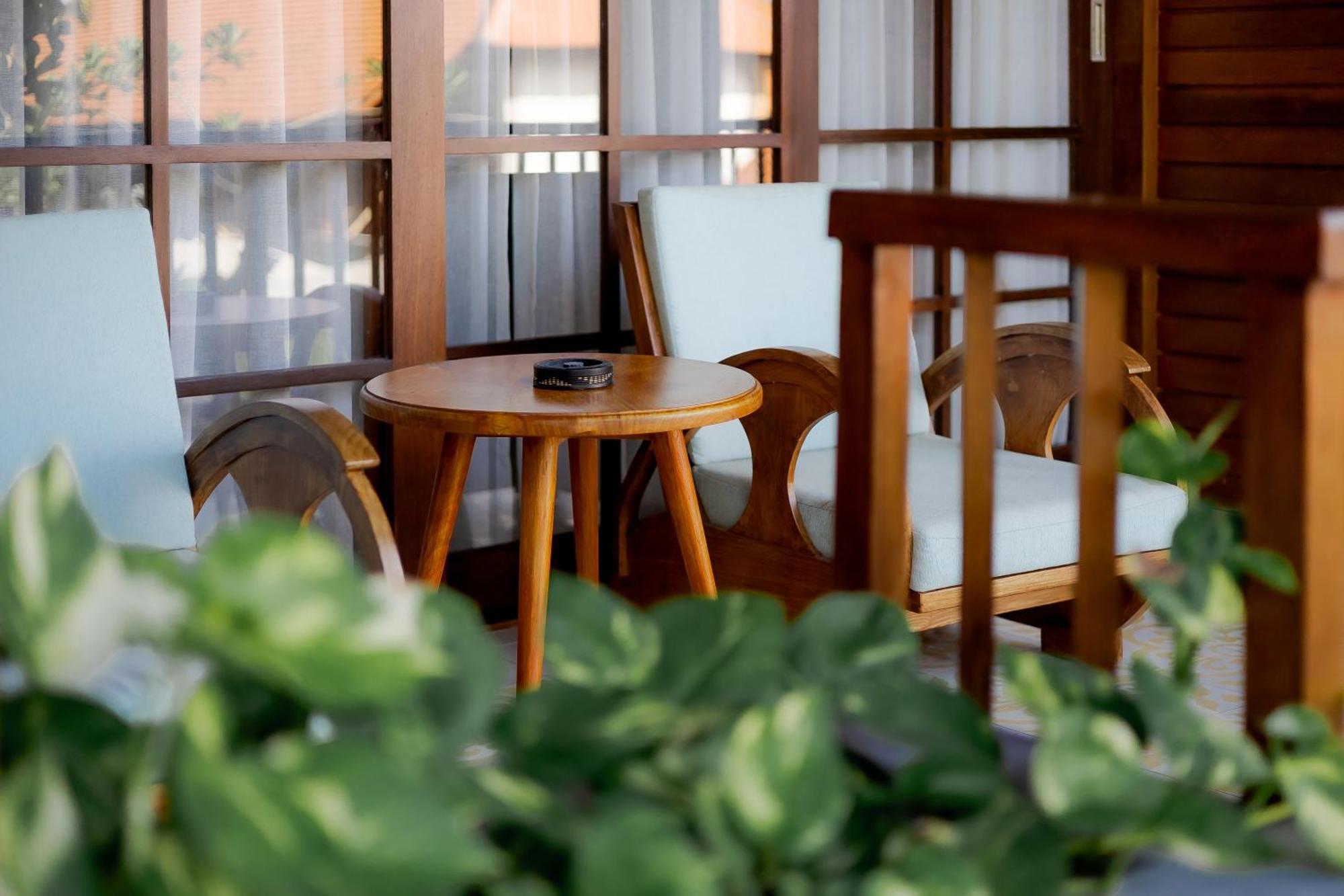 Madya - Studio Room with Balcony and Free Daily Two Bottles of Beer