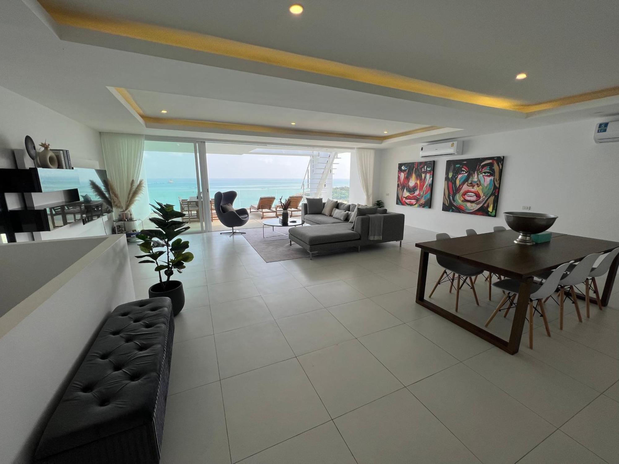 Villa with Sea View