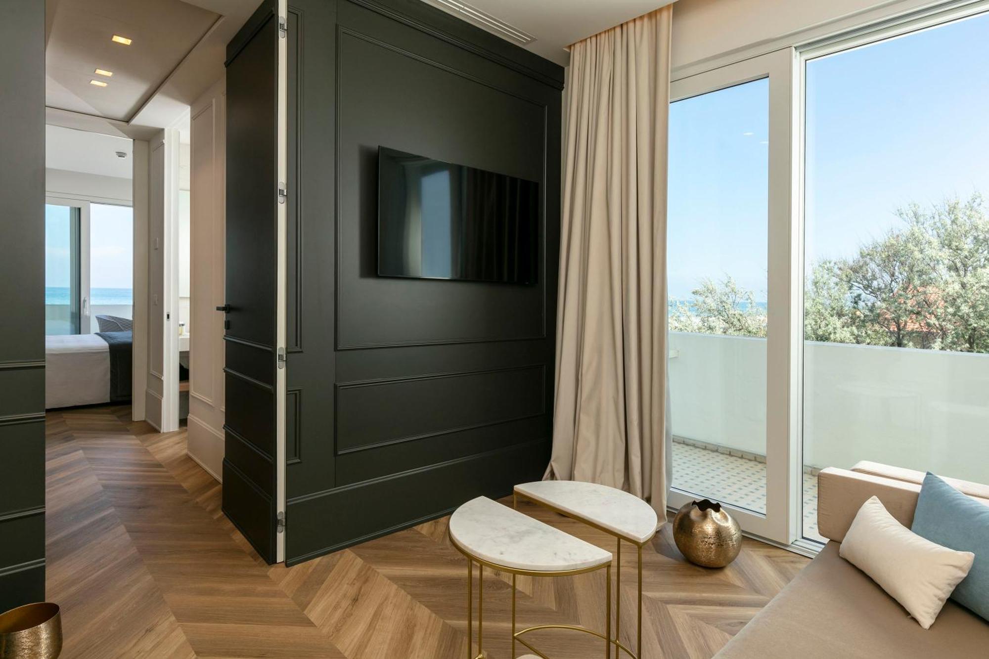 Queen Suite Sea View