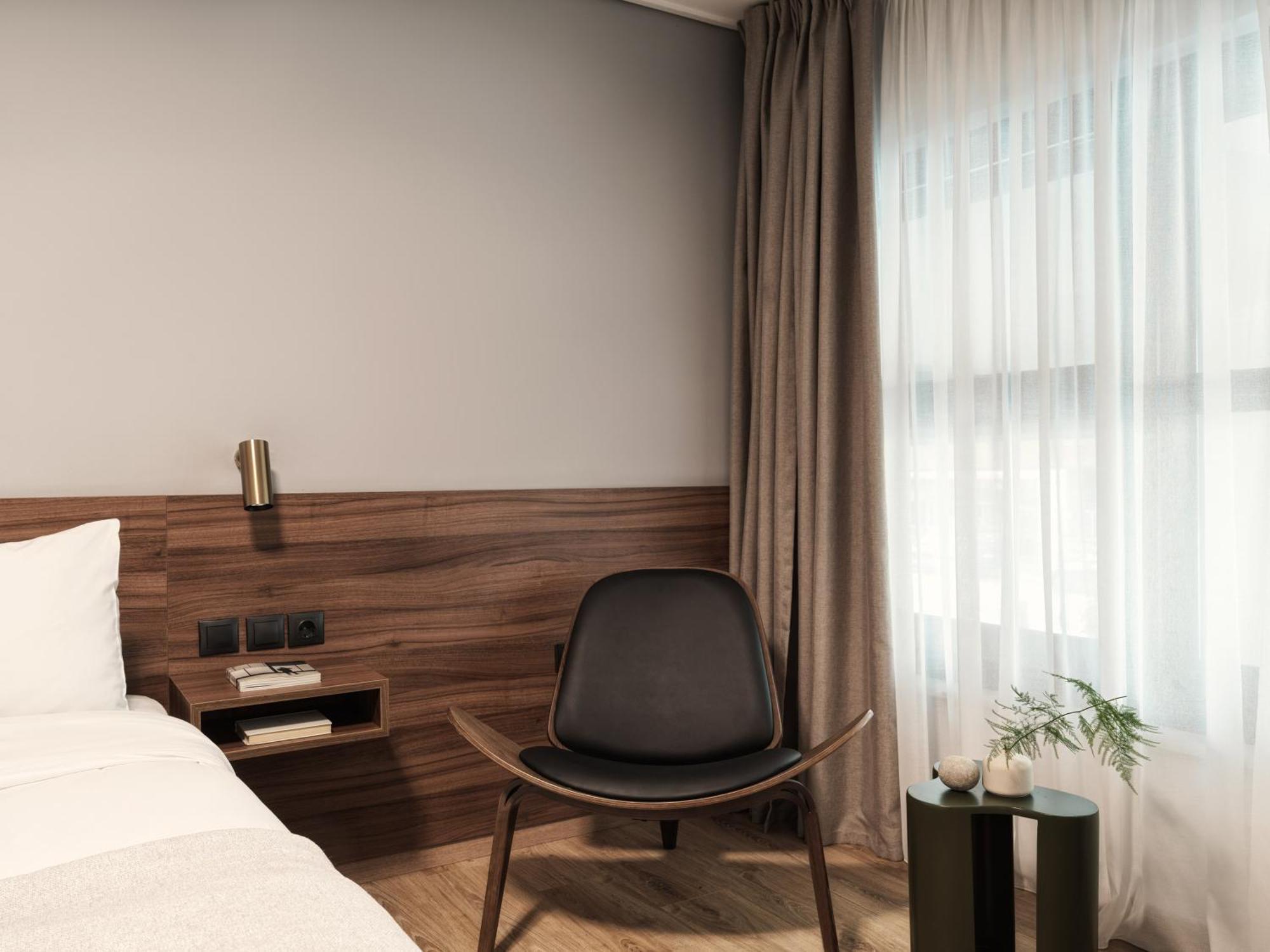 Classic Double Room,1524410341:JPEG