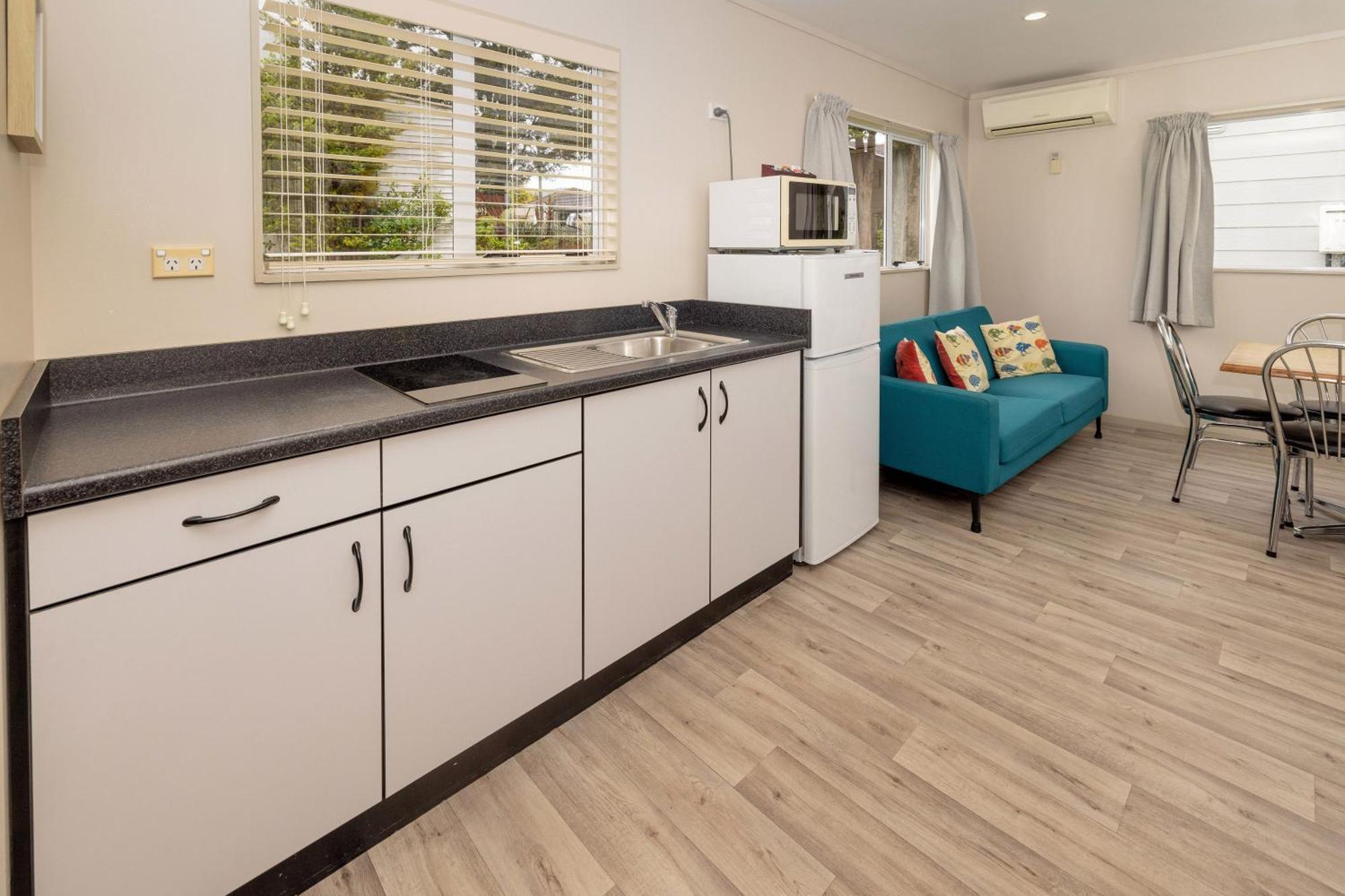 Self-Contained 2 Bedroom Unit