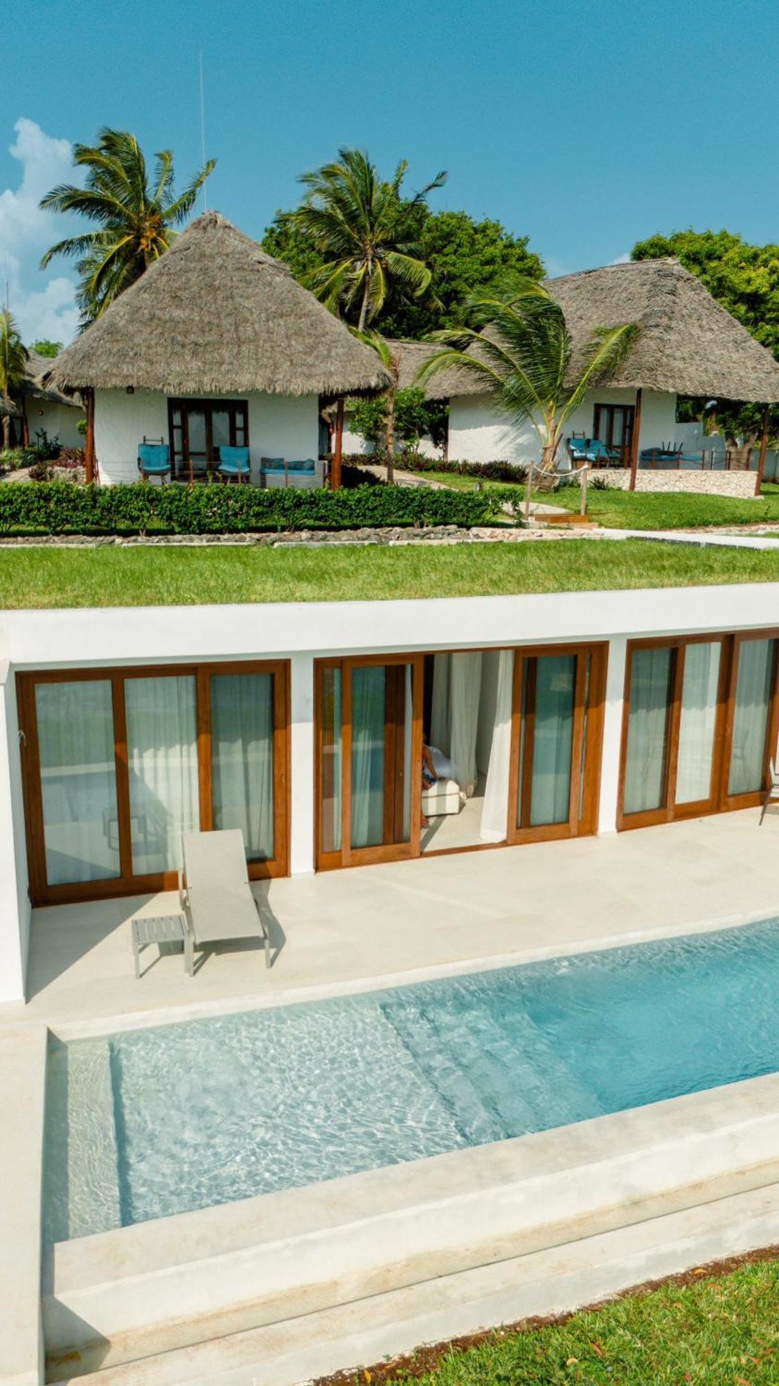 Villa - Beach Front