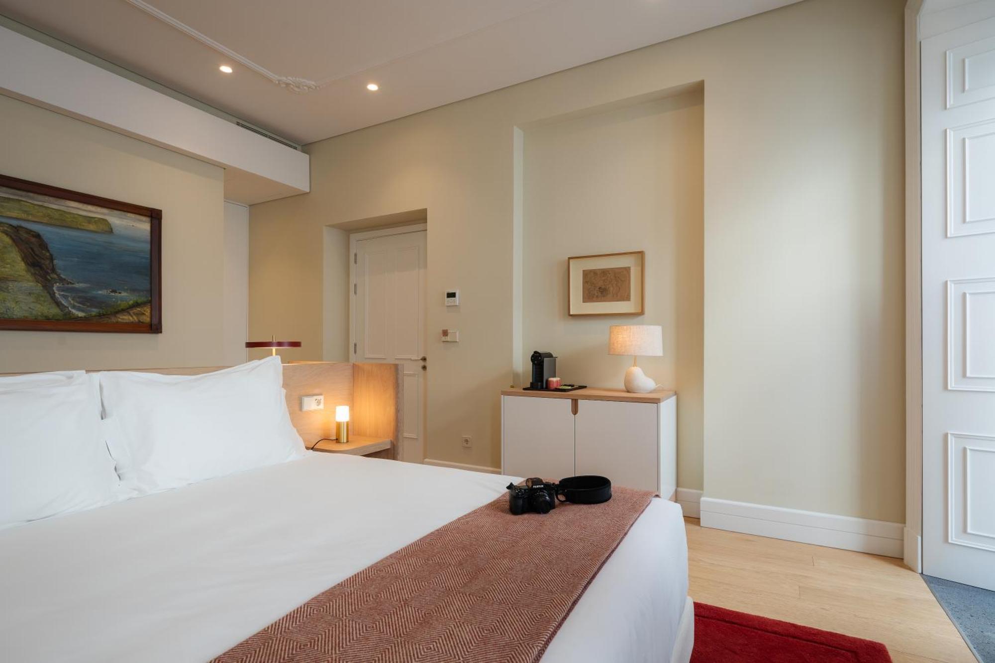 Premium Room Balcony,1743758442:JPEG