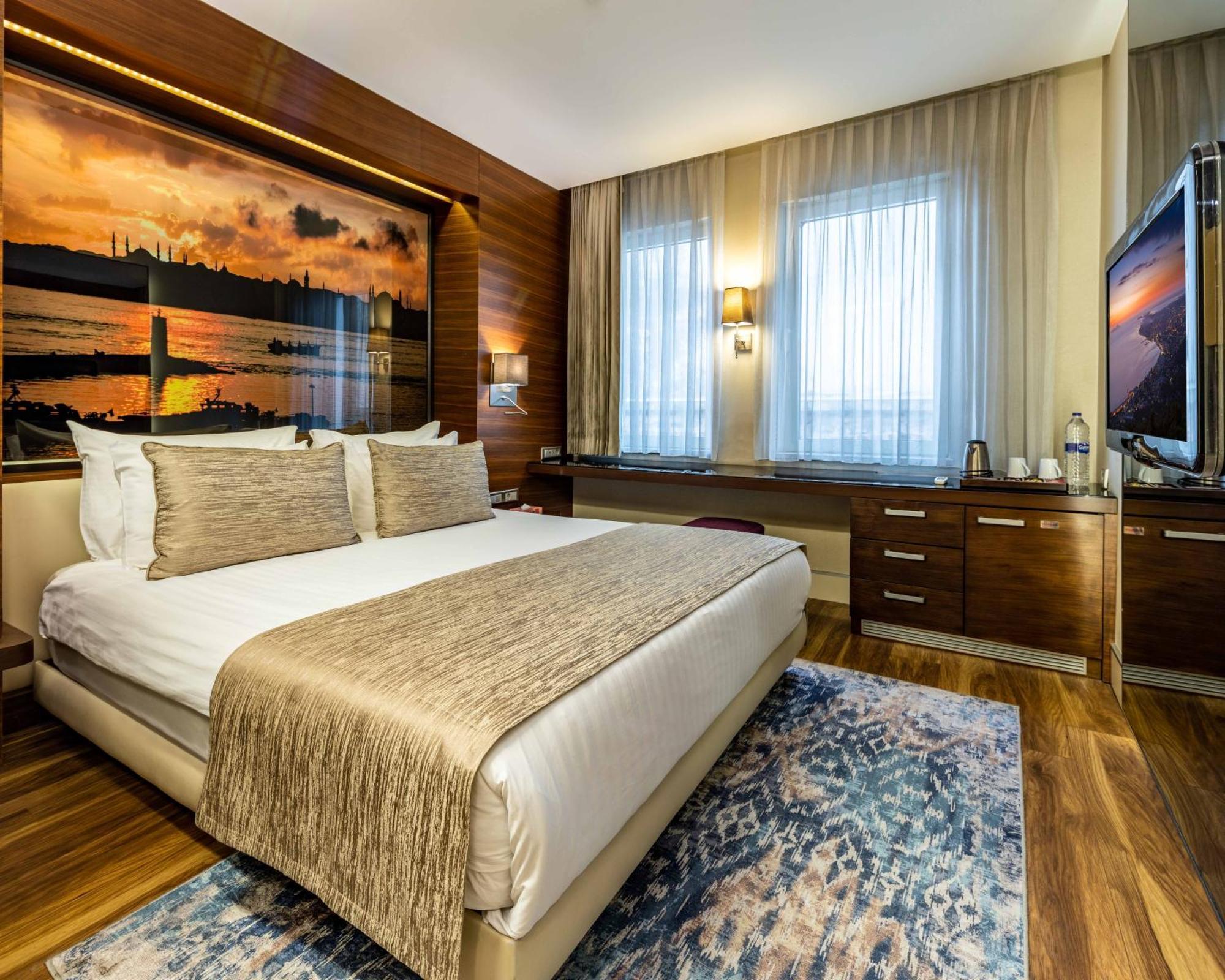 Standard Double or Twin Room,1525636009:JPEG
