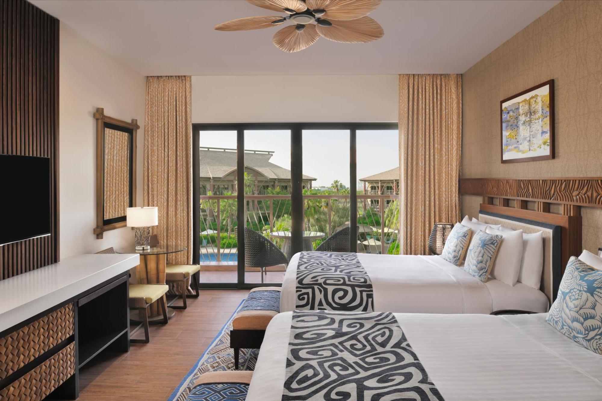 Deluxe Room, 2 Double Bed, Pool View, Balcony