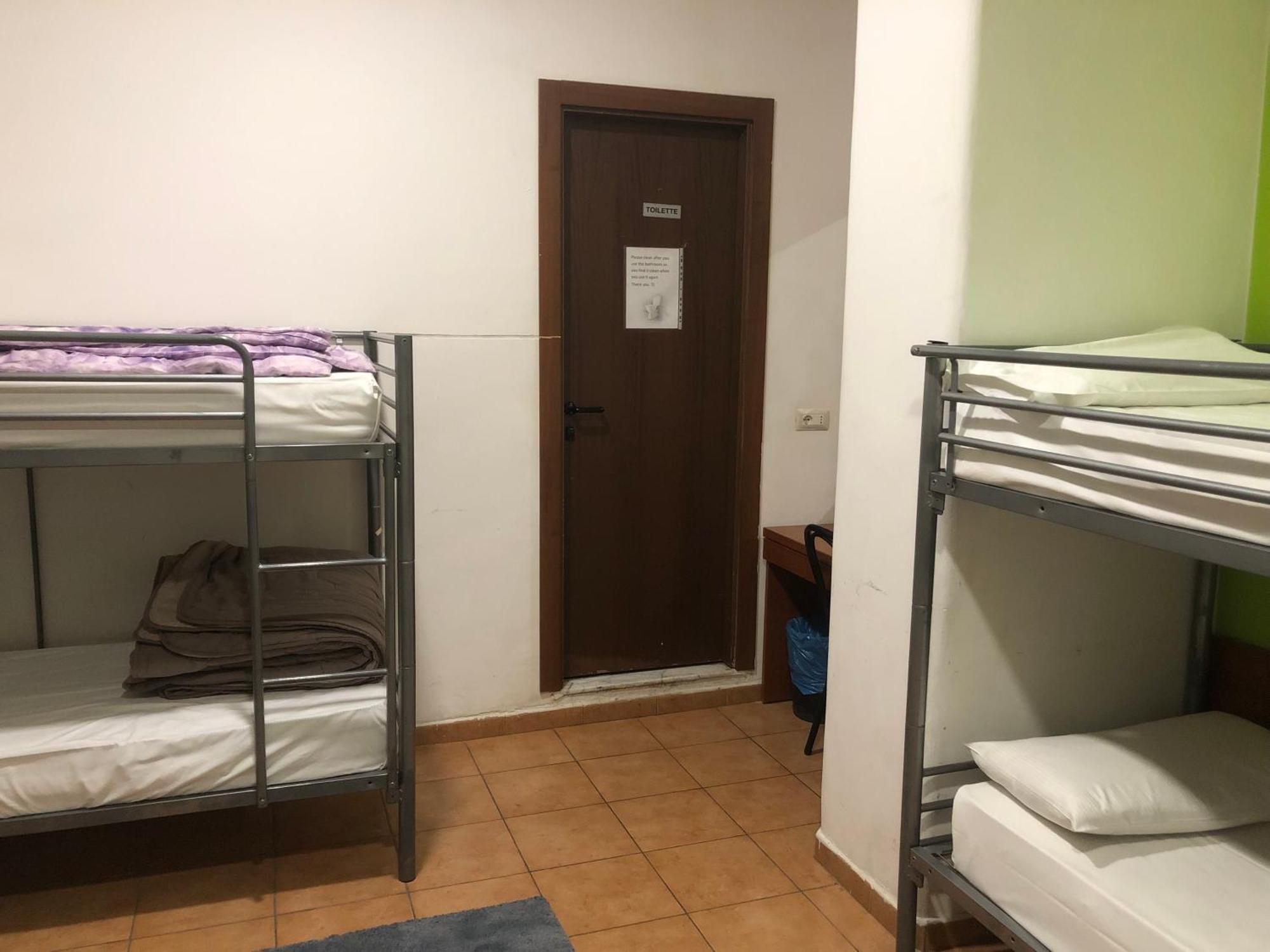 Habitación Cuádruple con baño