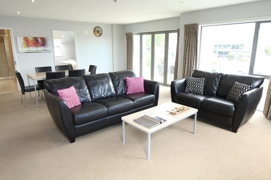 Three-Bedroom Apartment - Penthouse