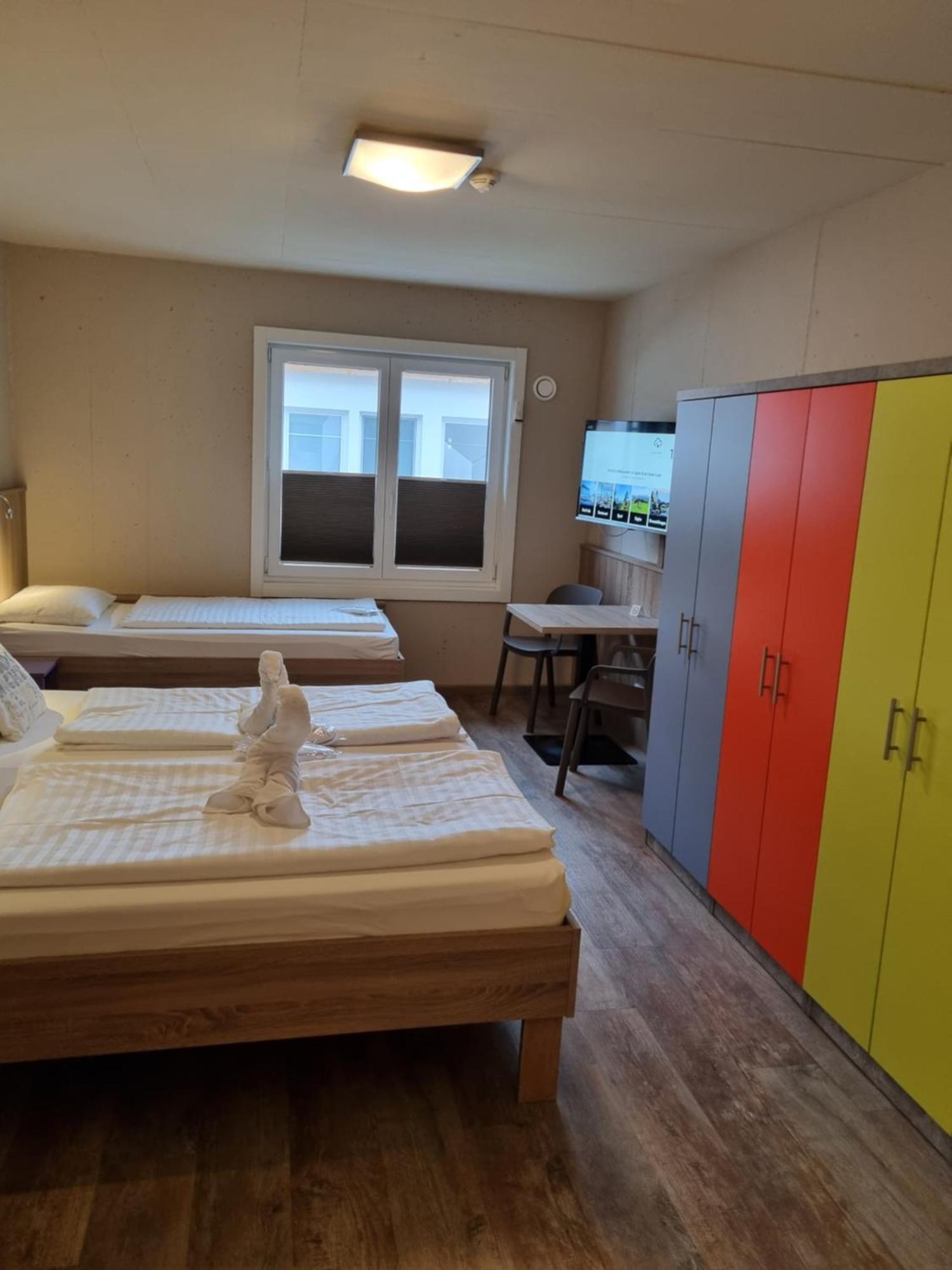 Comfort Dreibettzimmer mit Dusche