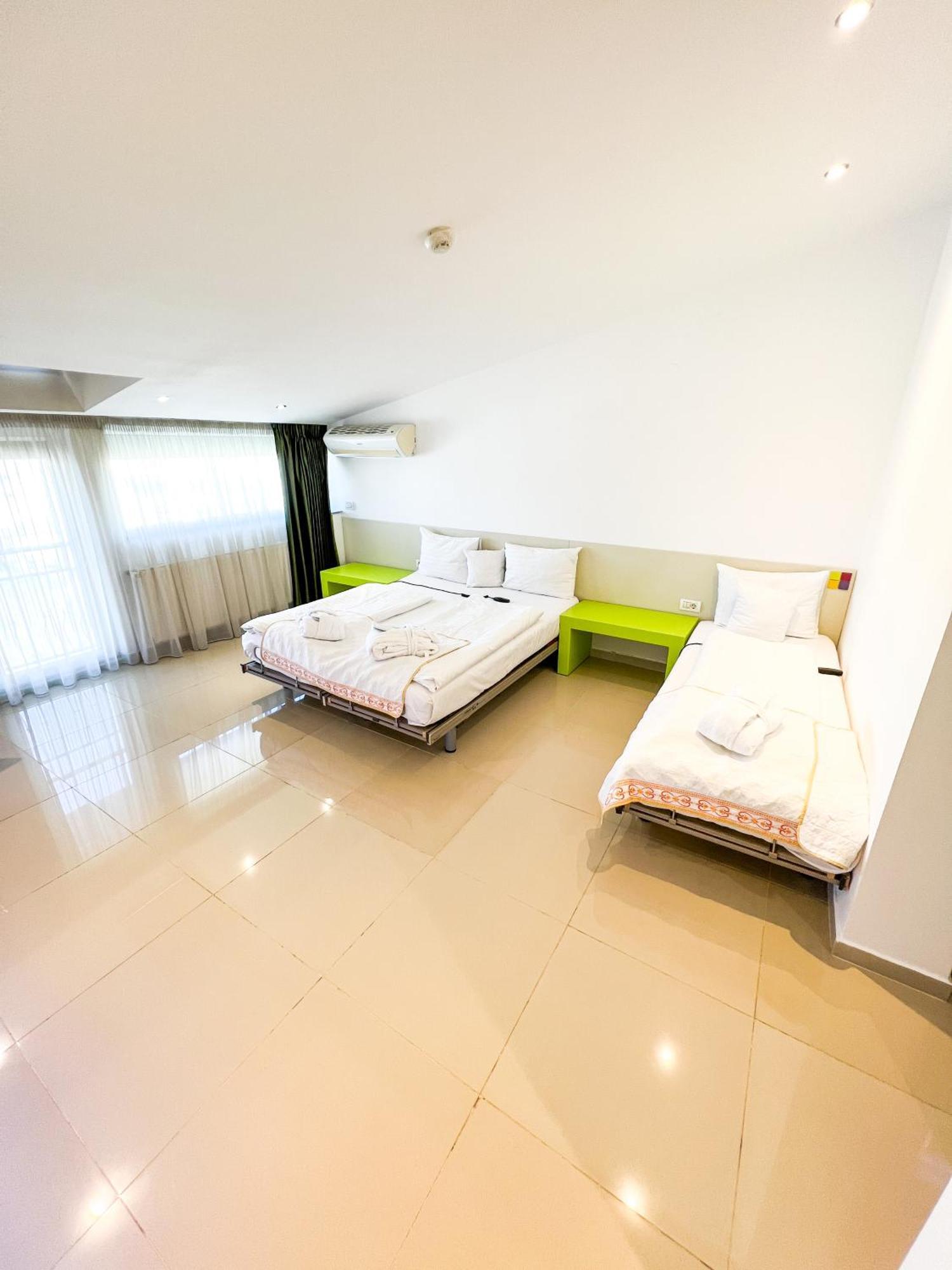 Budget Triple Room