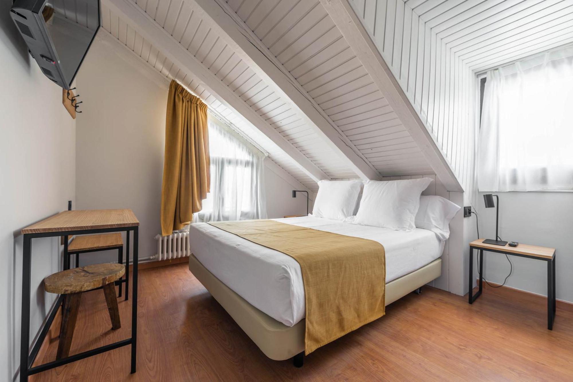 Quadruple Room,1526227654:JPEG