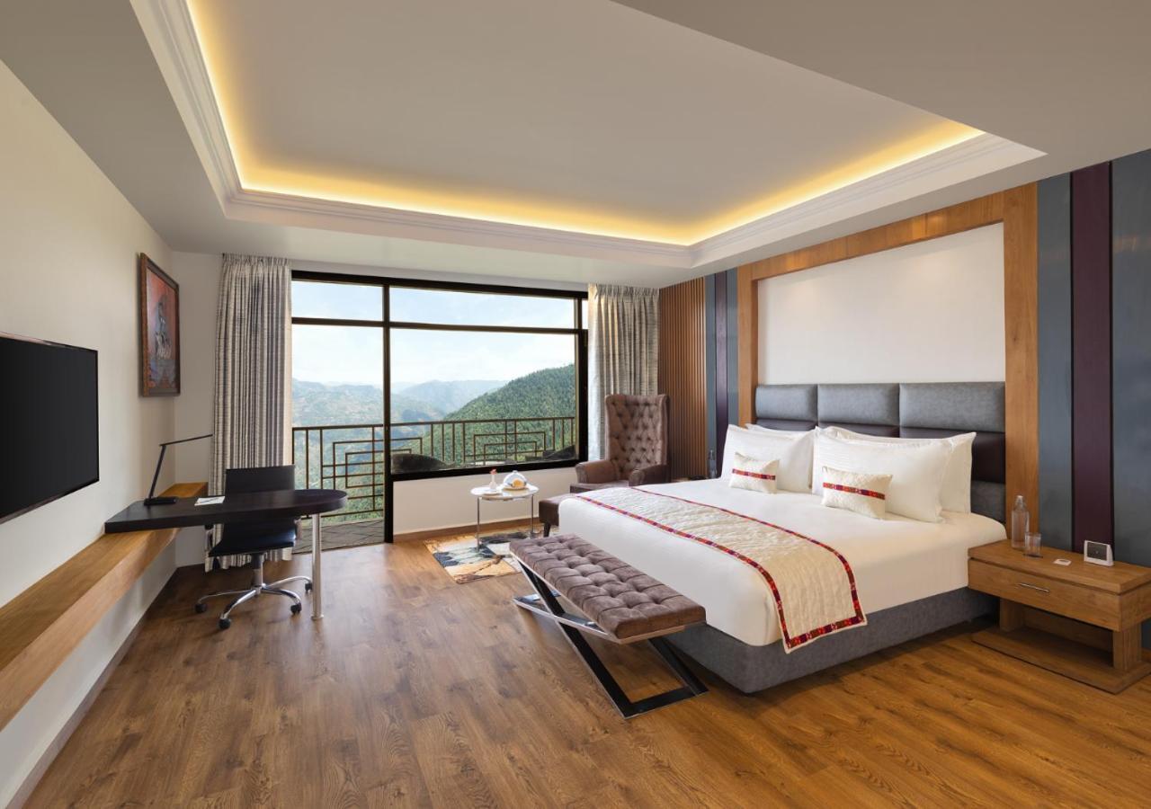 Deluxe Mountain View Room with Private Balcony