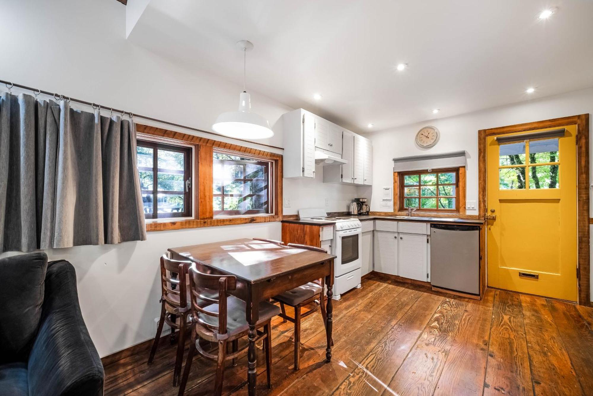 Deluxe Cabin with Loft