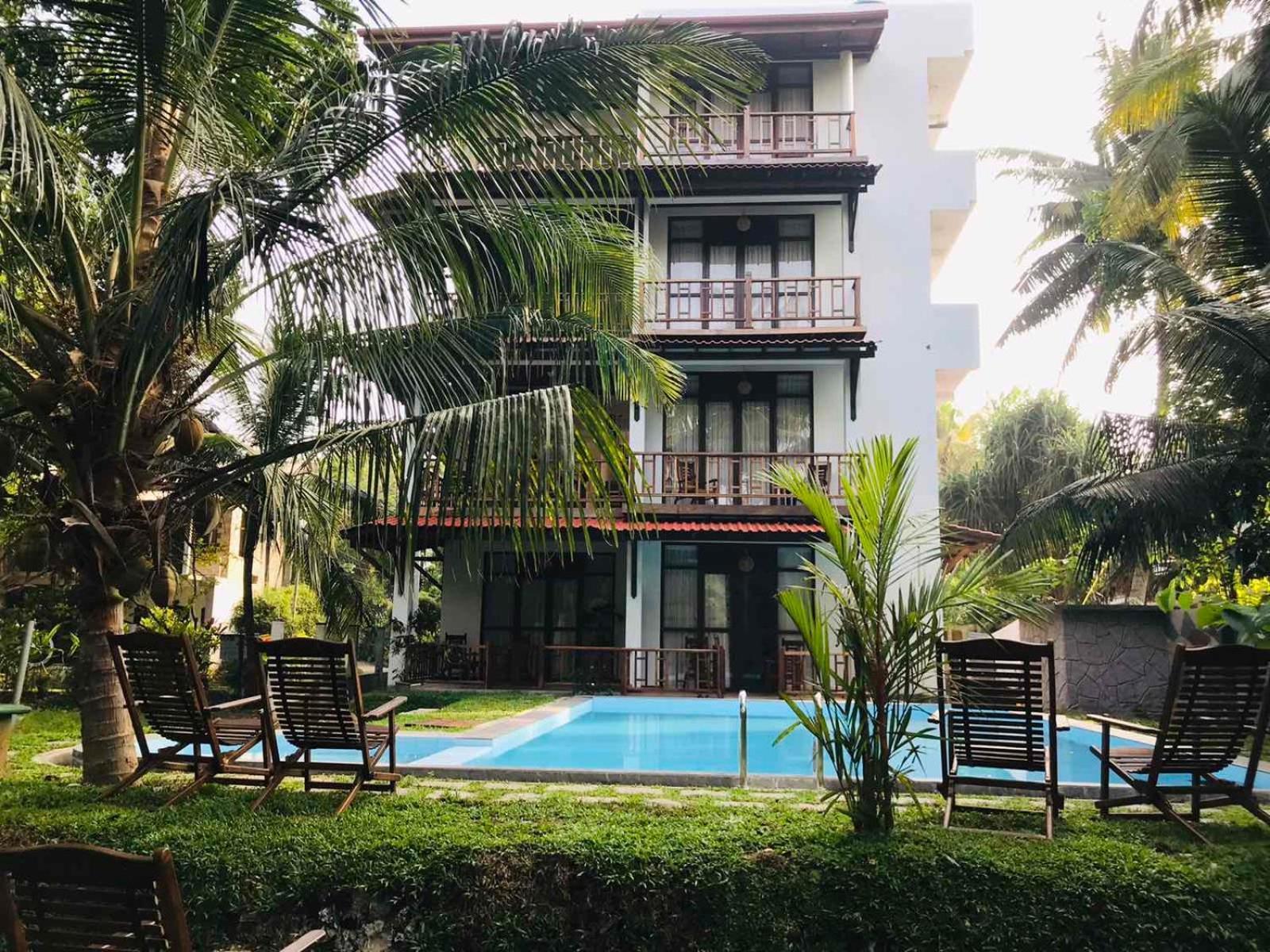 Deluxe Double Room with Balcony,1588286796:JPEG