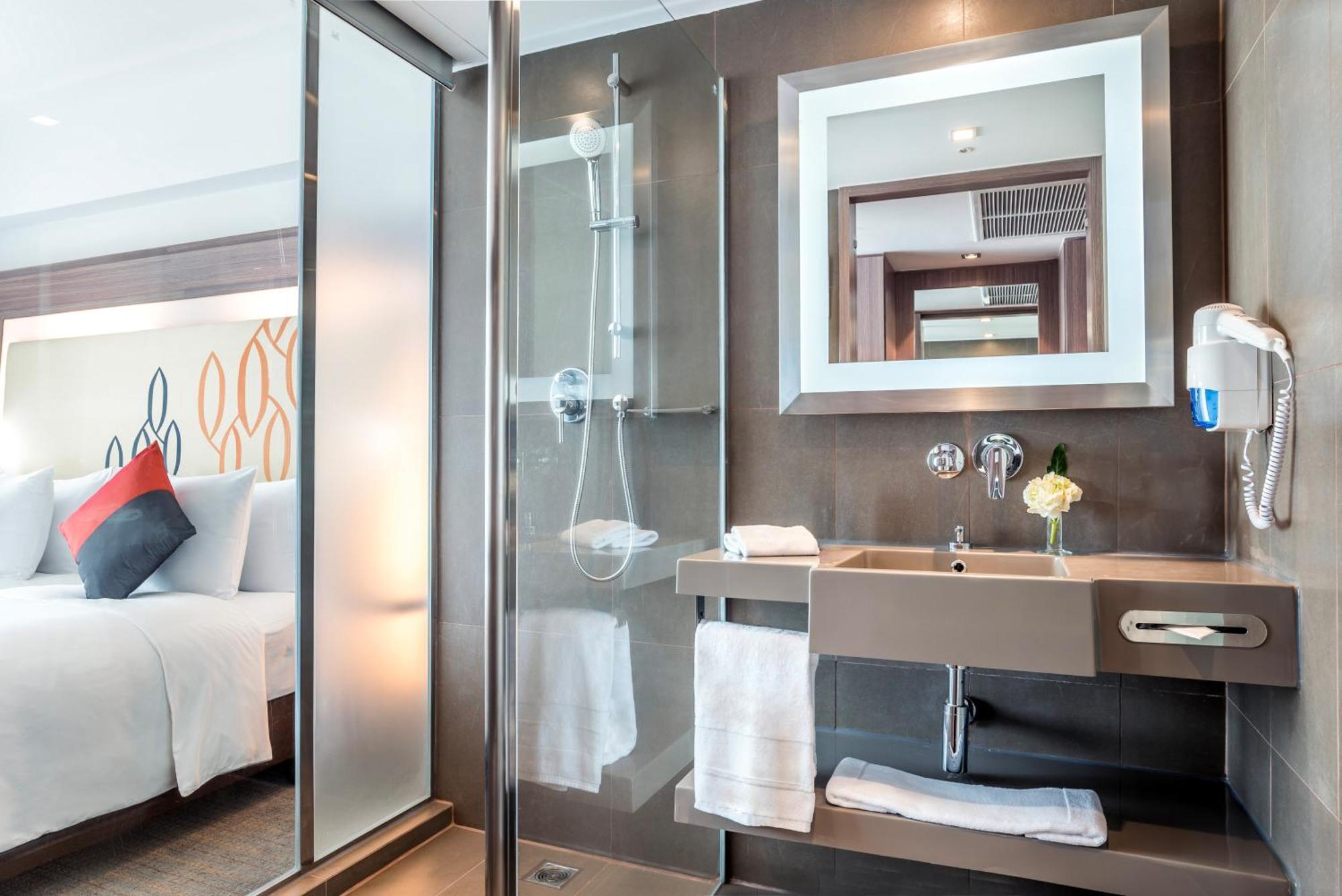 Deluxe King Room - High Floor,1526615098:JPEG