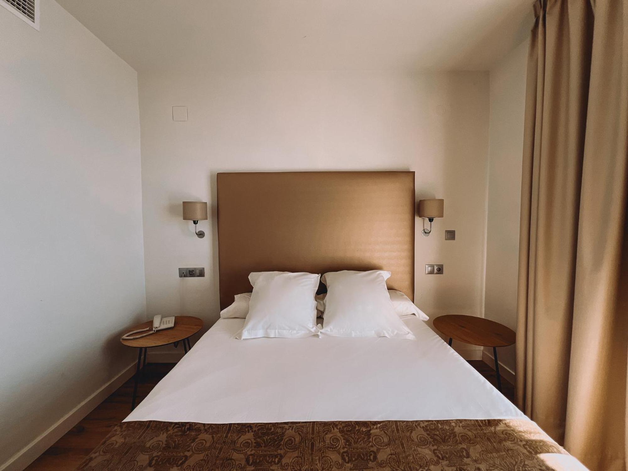 Economy Double Room,1657139525:JPEG