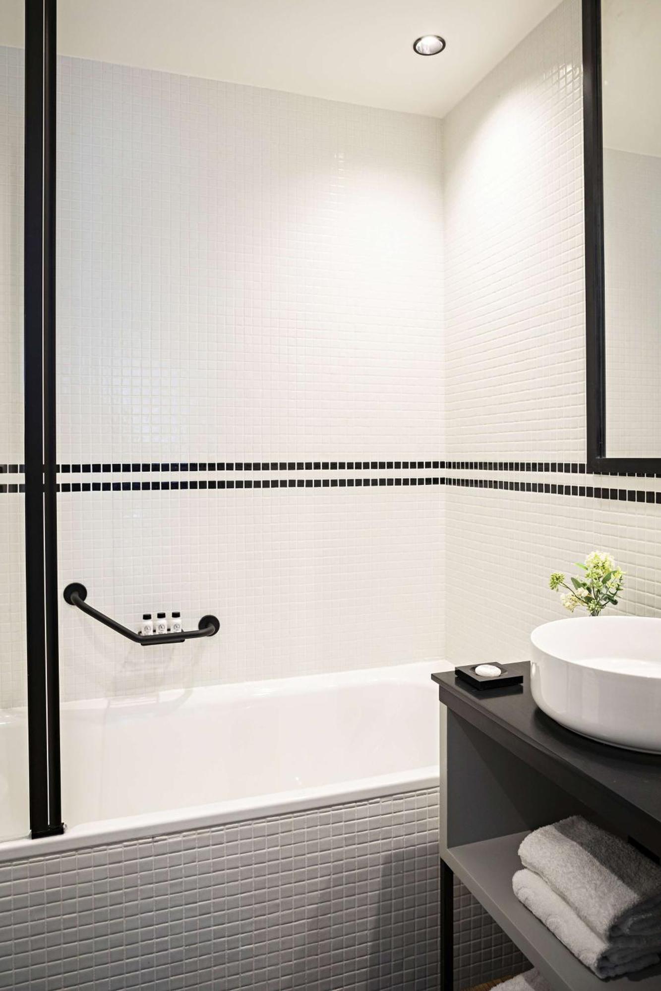 Habitación Executive con cama extragrande y bañera
