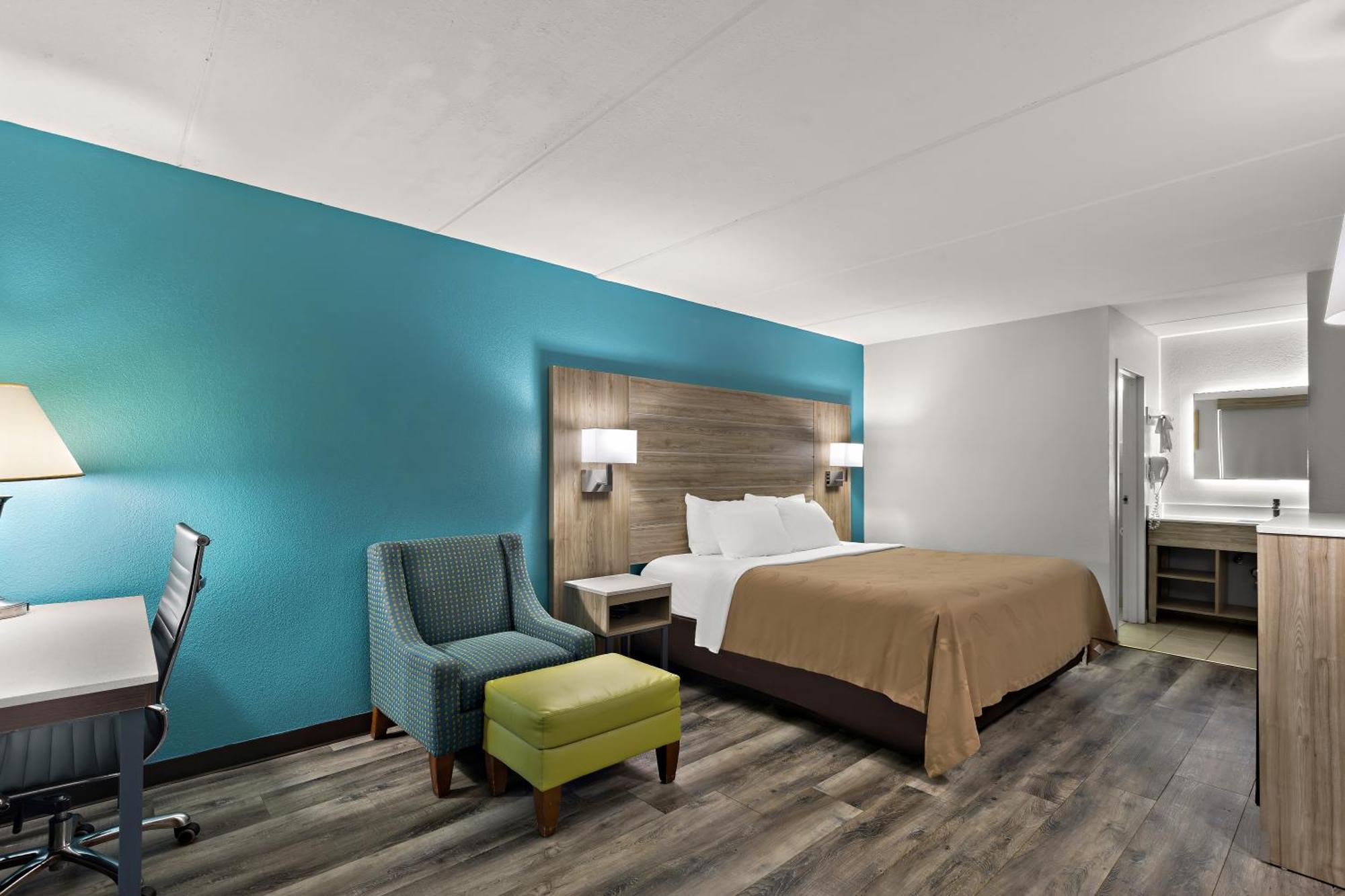 King Room - Non-Smoking