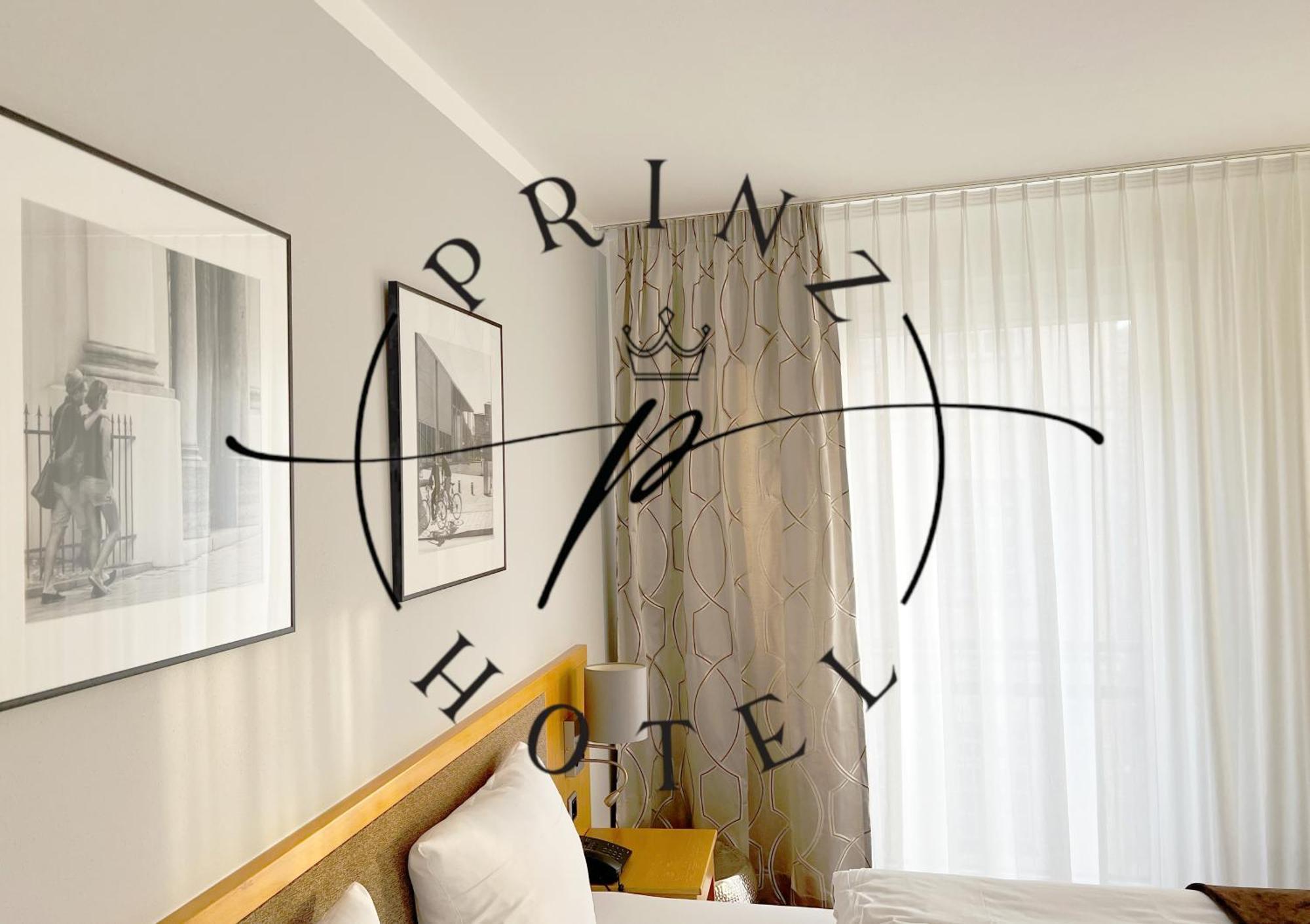King Room,1370639816:JPEG