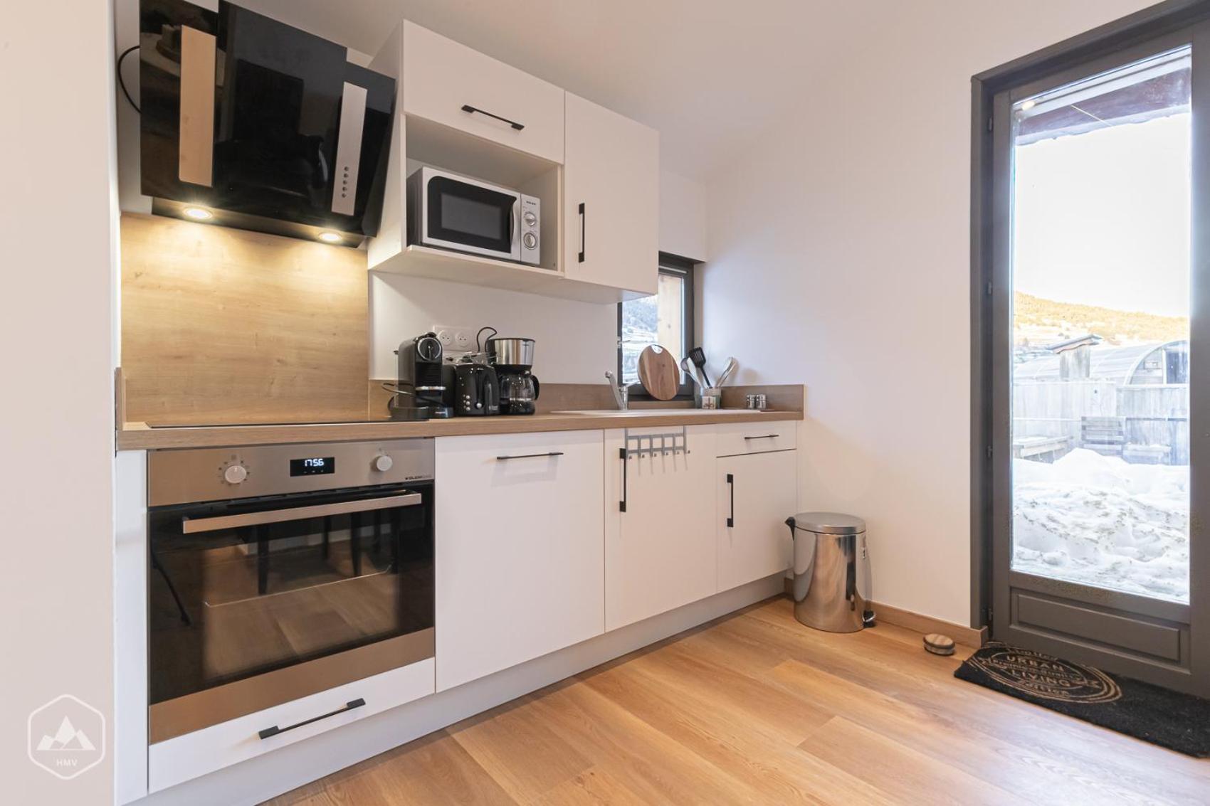 Apartment with Access to the Panoramic Sauna and Nordic Bath