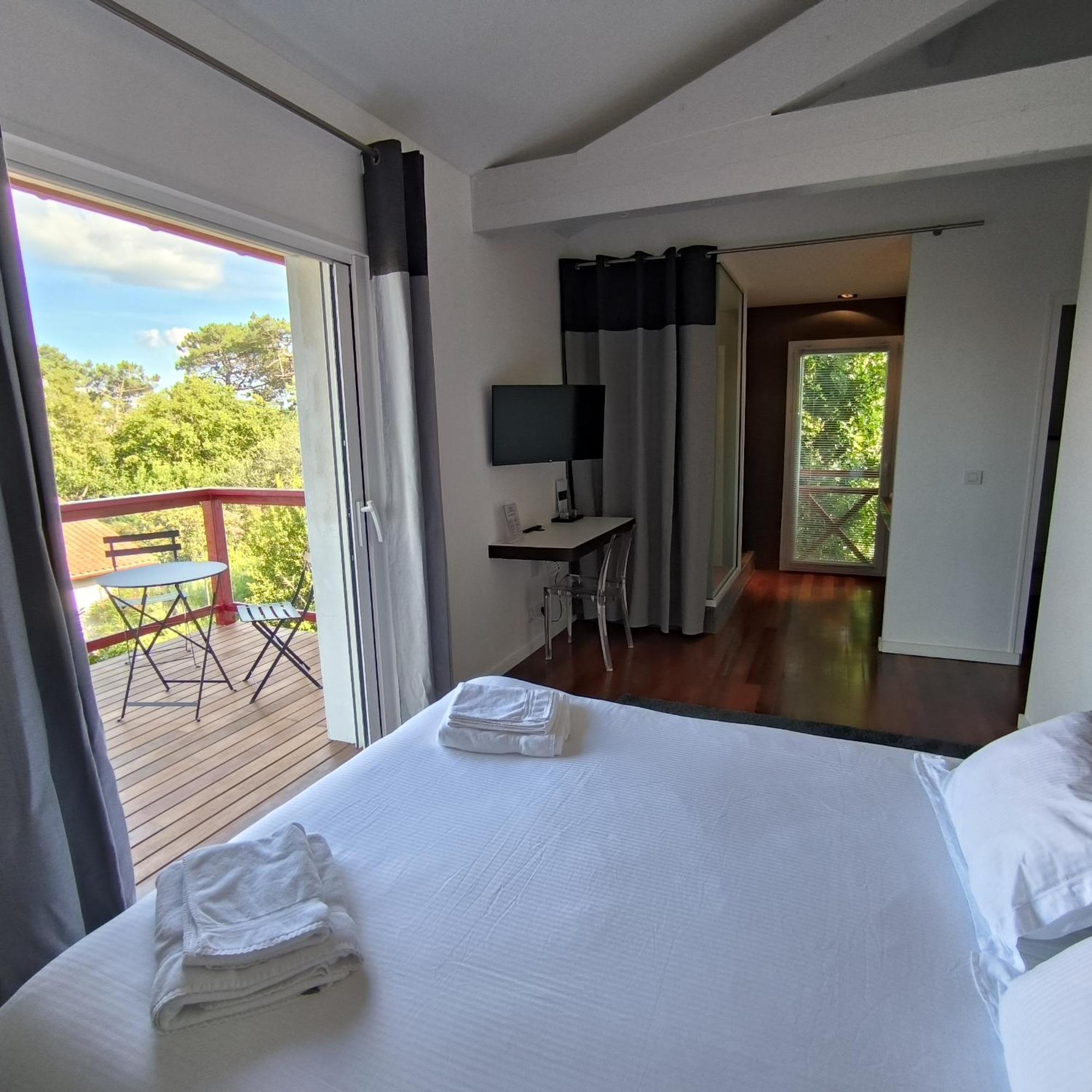 Chambre avec Balcon - Vue sur Océan et Coucher de Soleil
