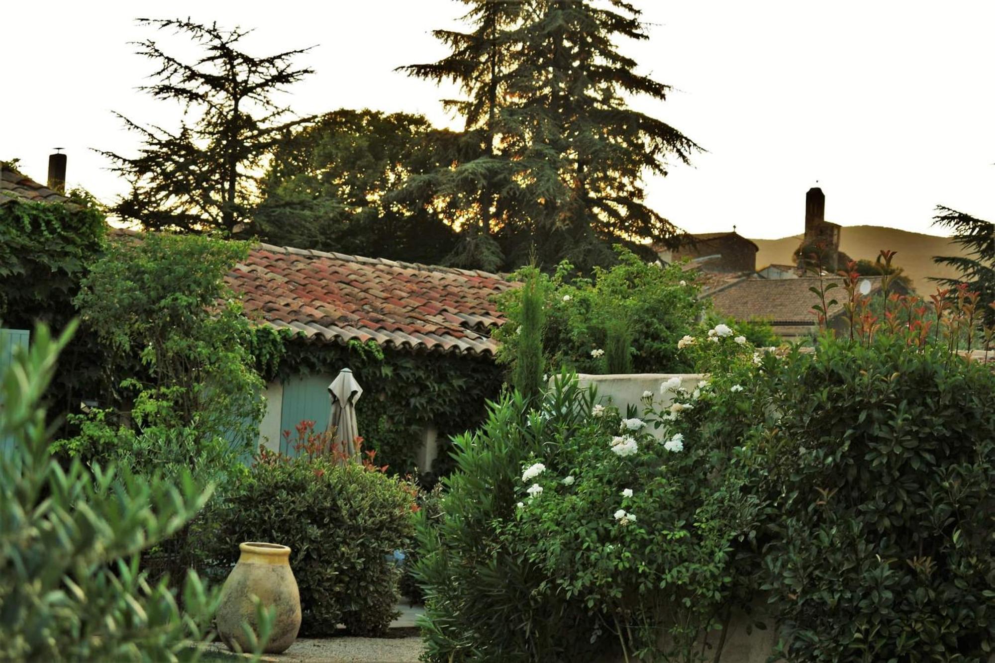 Studio avec Vue sur Jardin