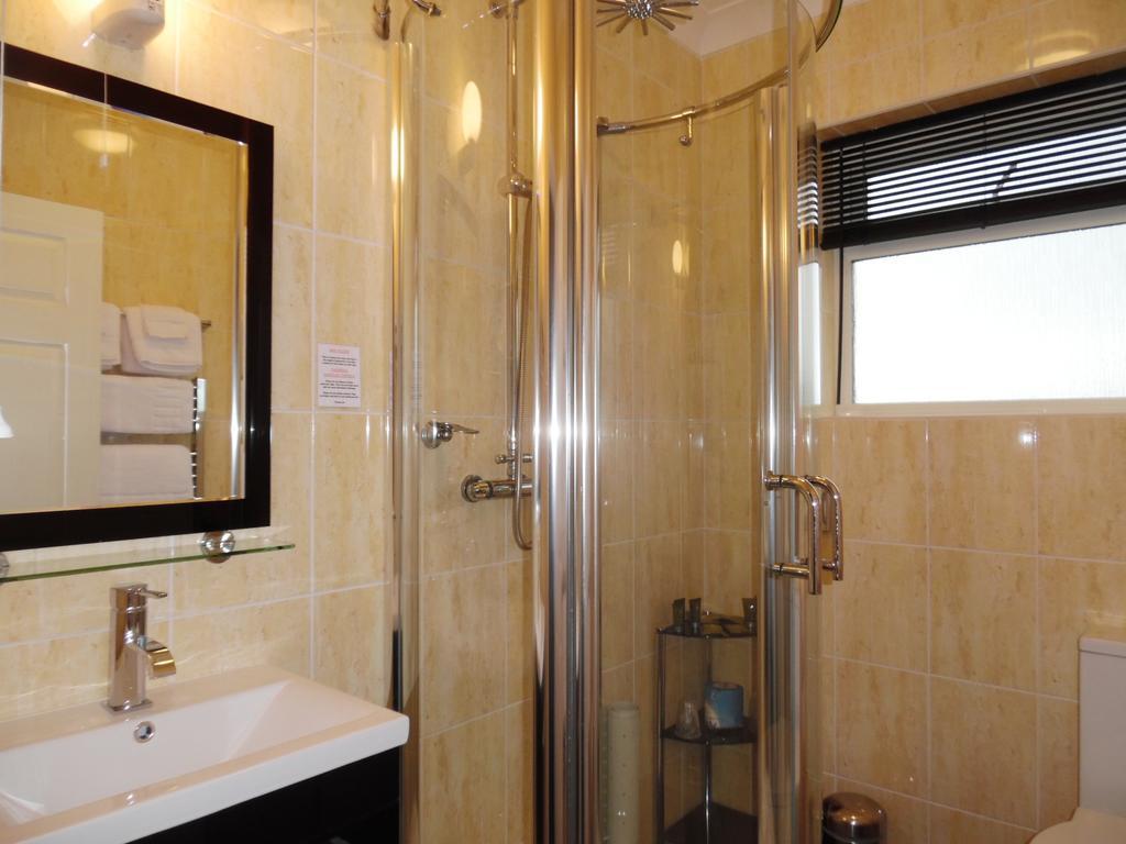 Churchill Suite