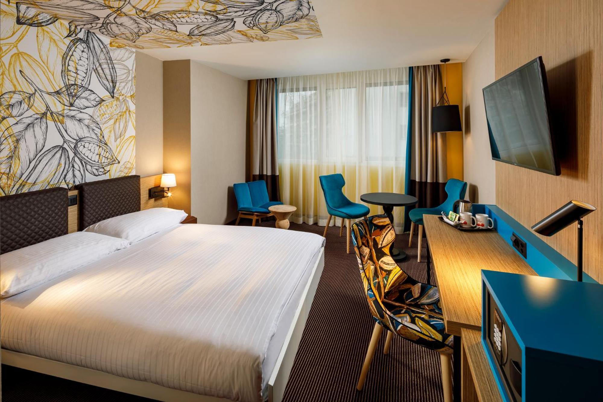 Superior Twin or Double Room,1529292964:JPEG