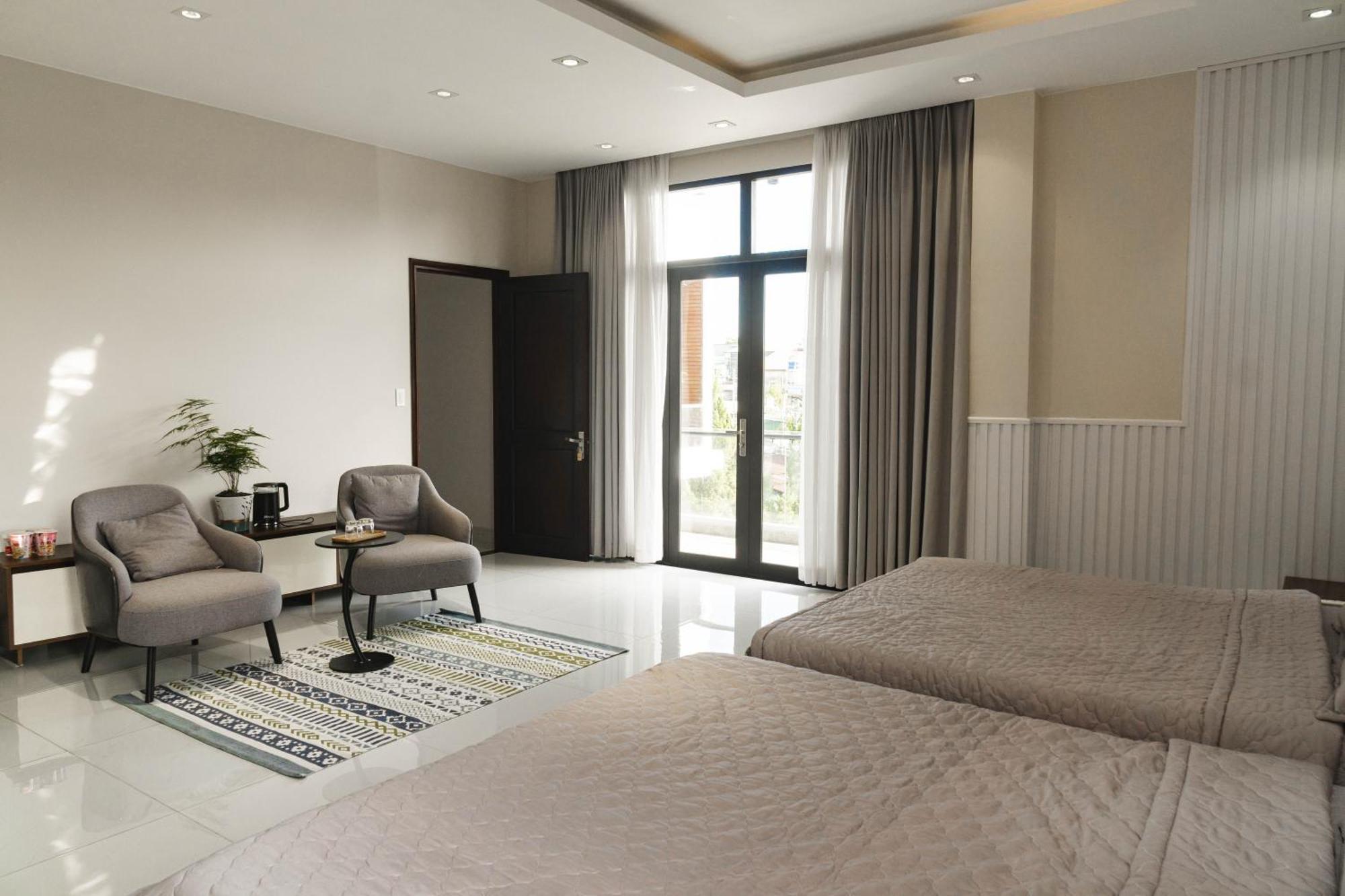 Quadruple Room with Balcony