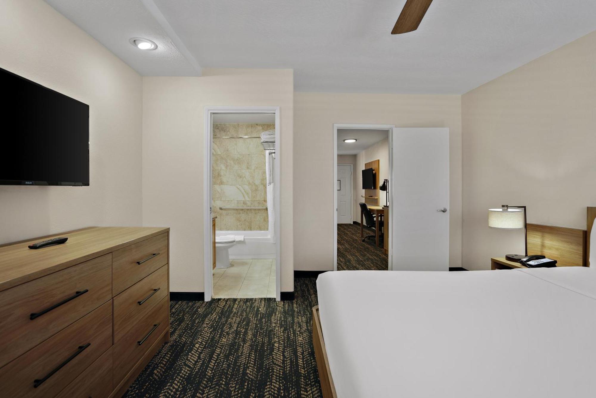 Suite de 1 dormitorio - 1 cama extragrande - No fumadores
