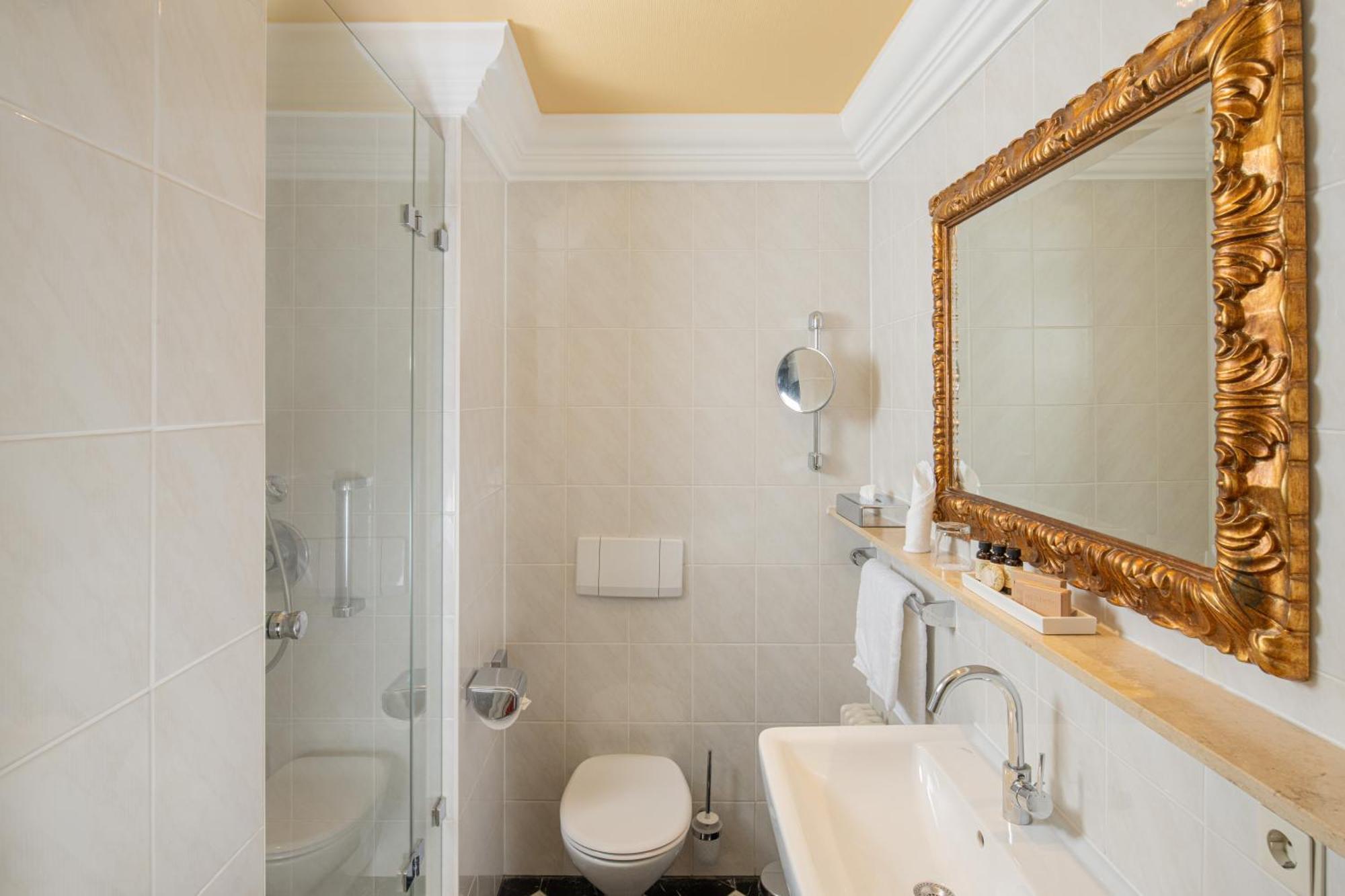 Superior Single Room,1704839933:JPEG