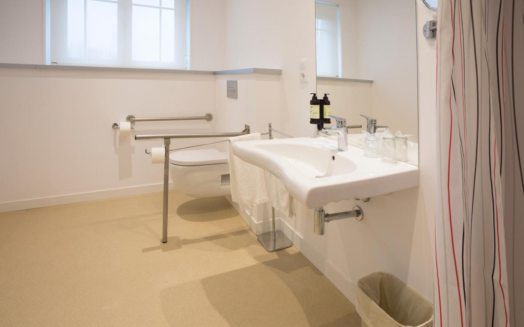 Twin Room - Disability Access