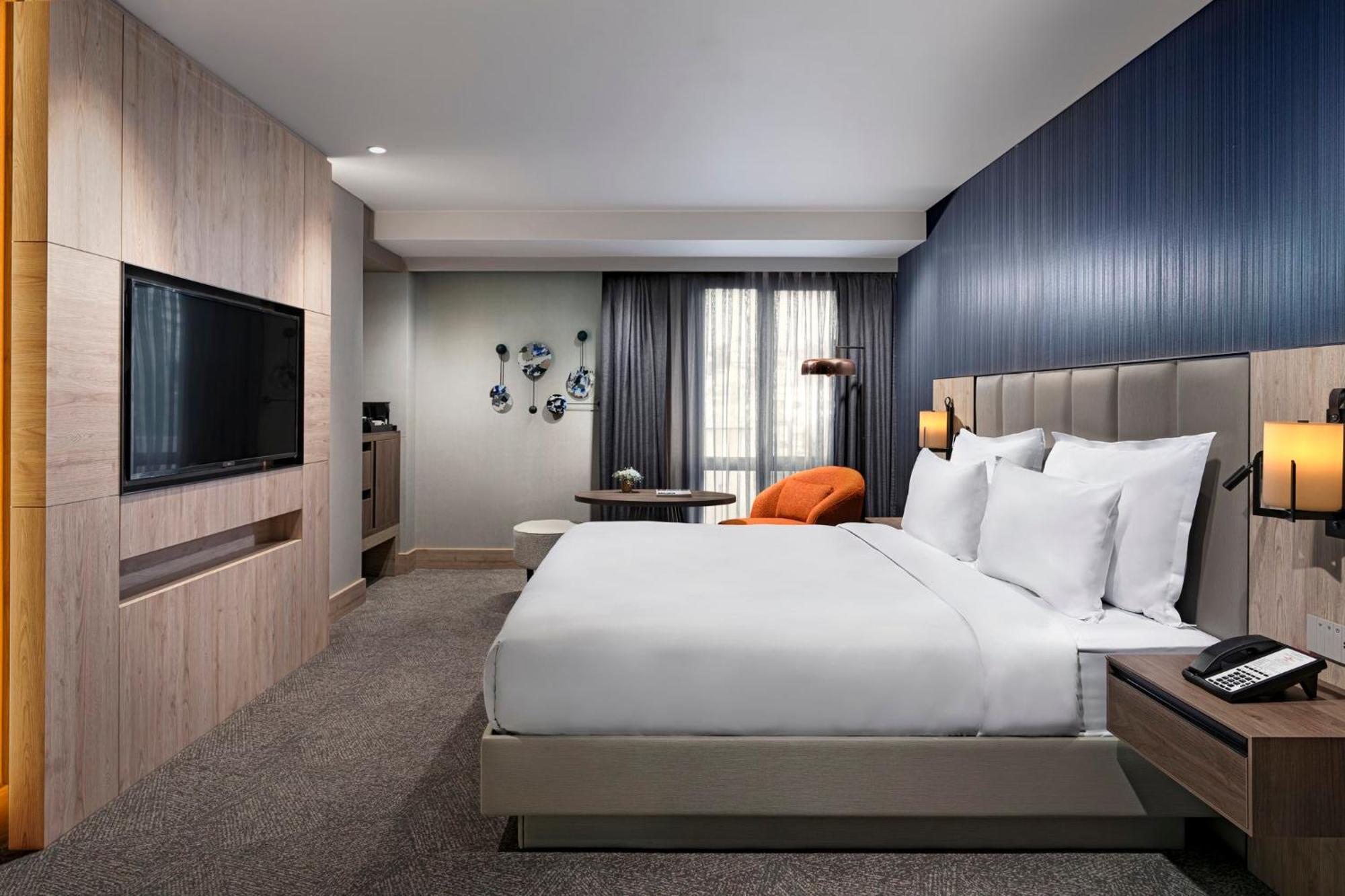 Premium King Room with Sofa Bed
