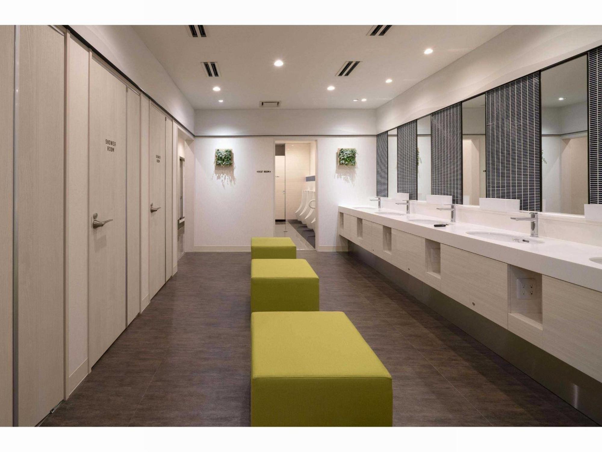 Capsule Room for Male