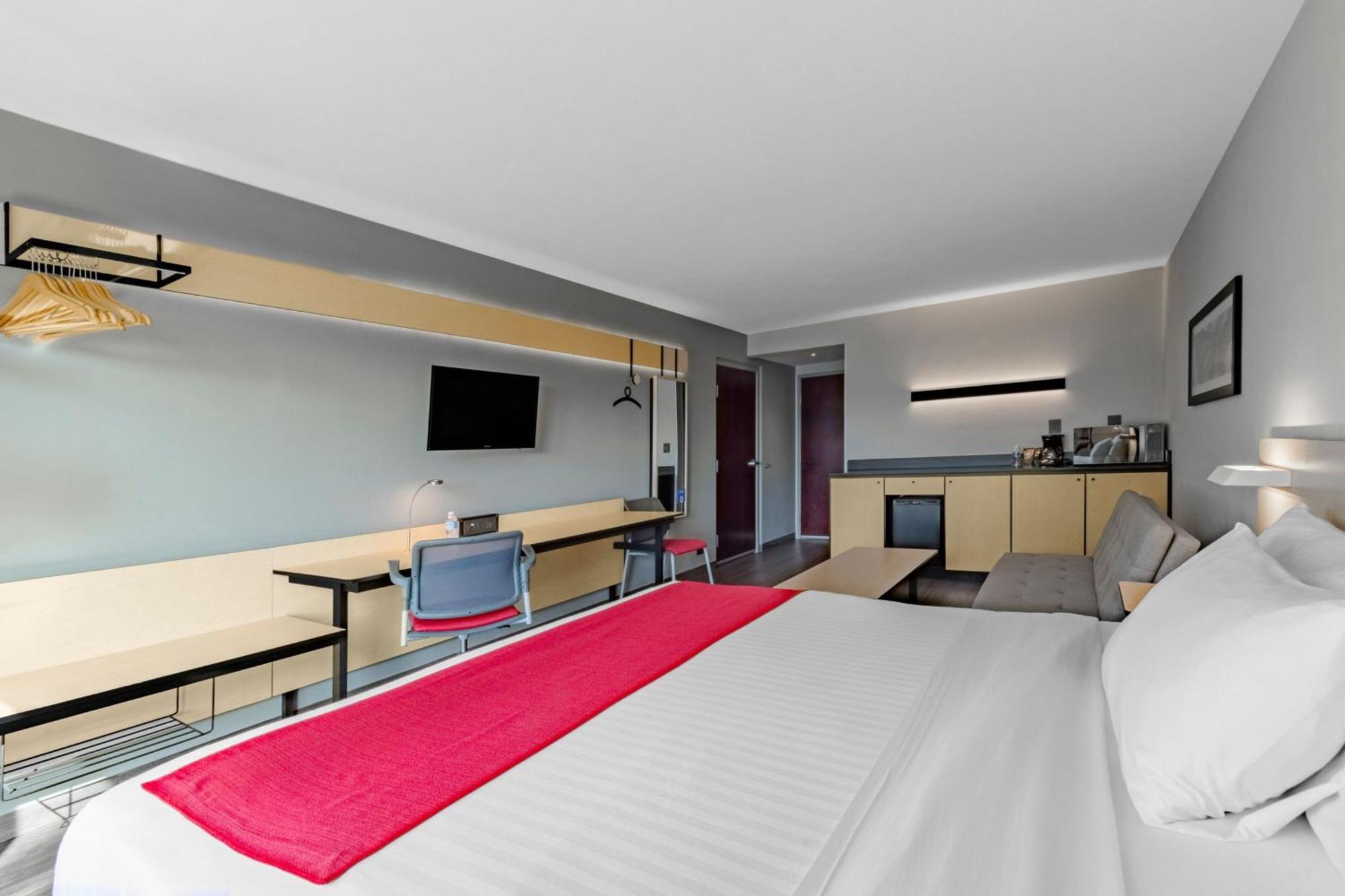 Queen Suite with Sofa Bed