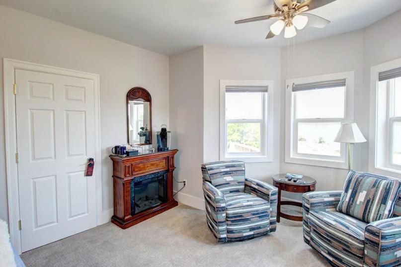 King Suite Sea View