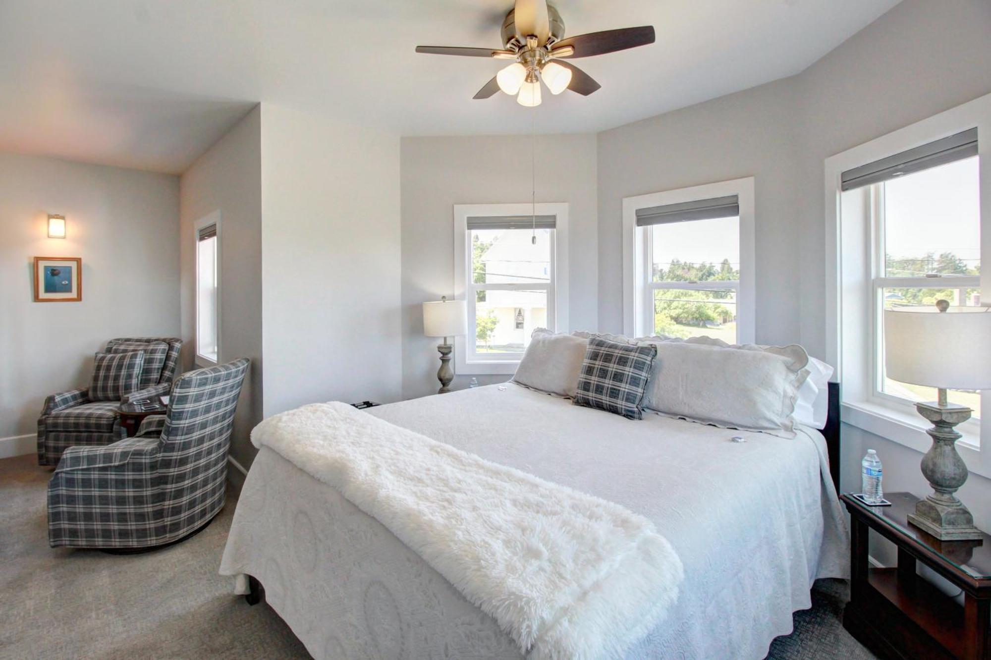 King Suite Sea View