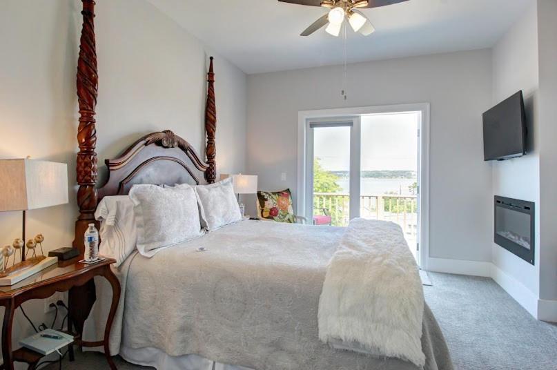 Queen Room Balcony