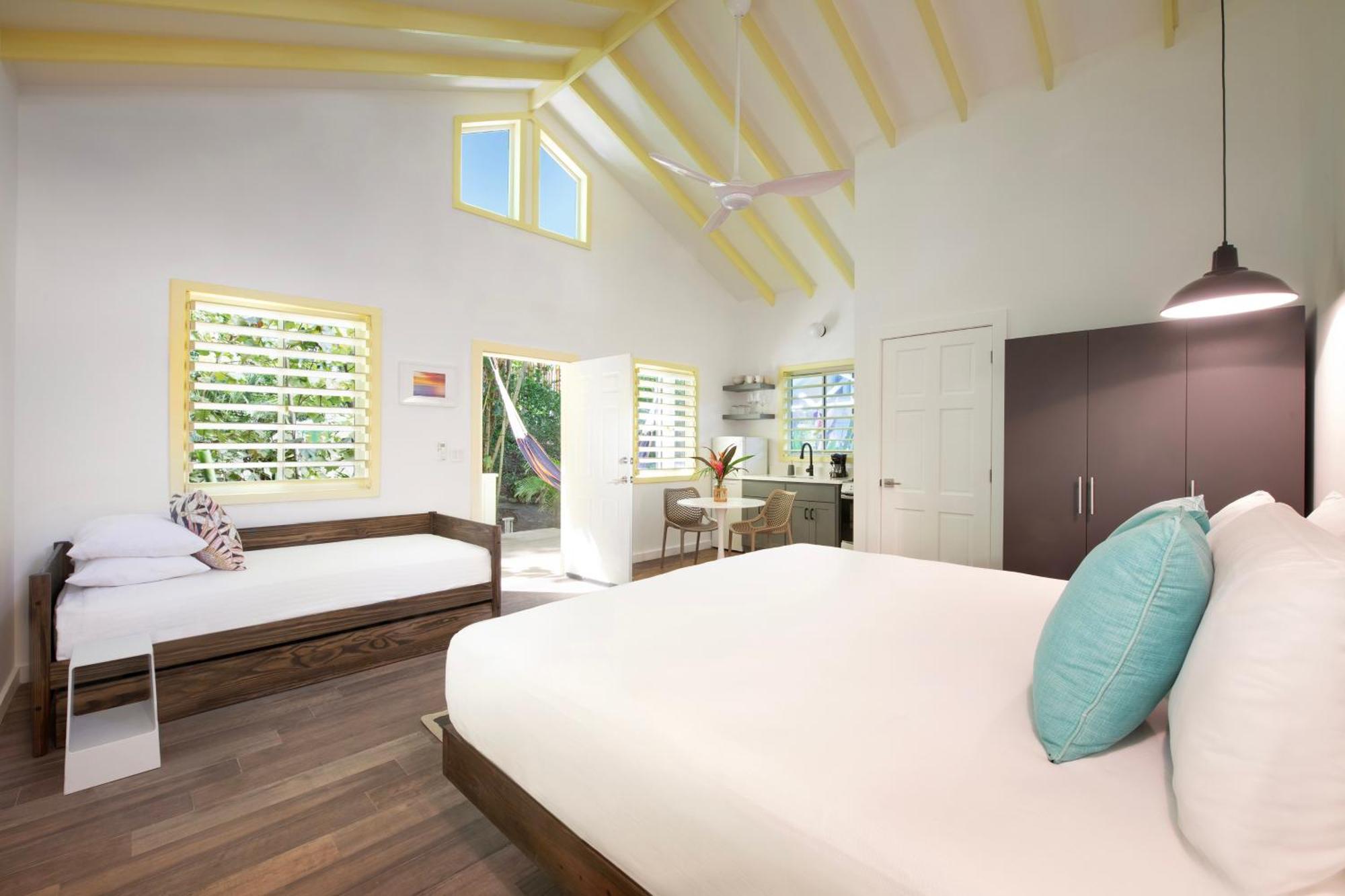Family Garden Villa