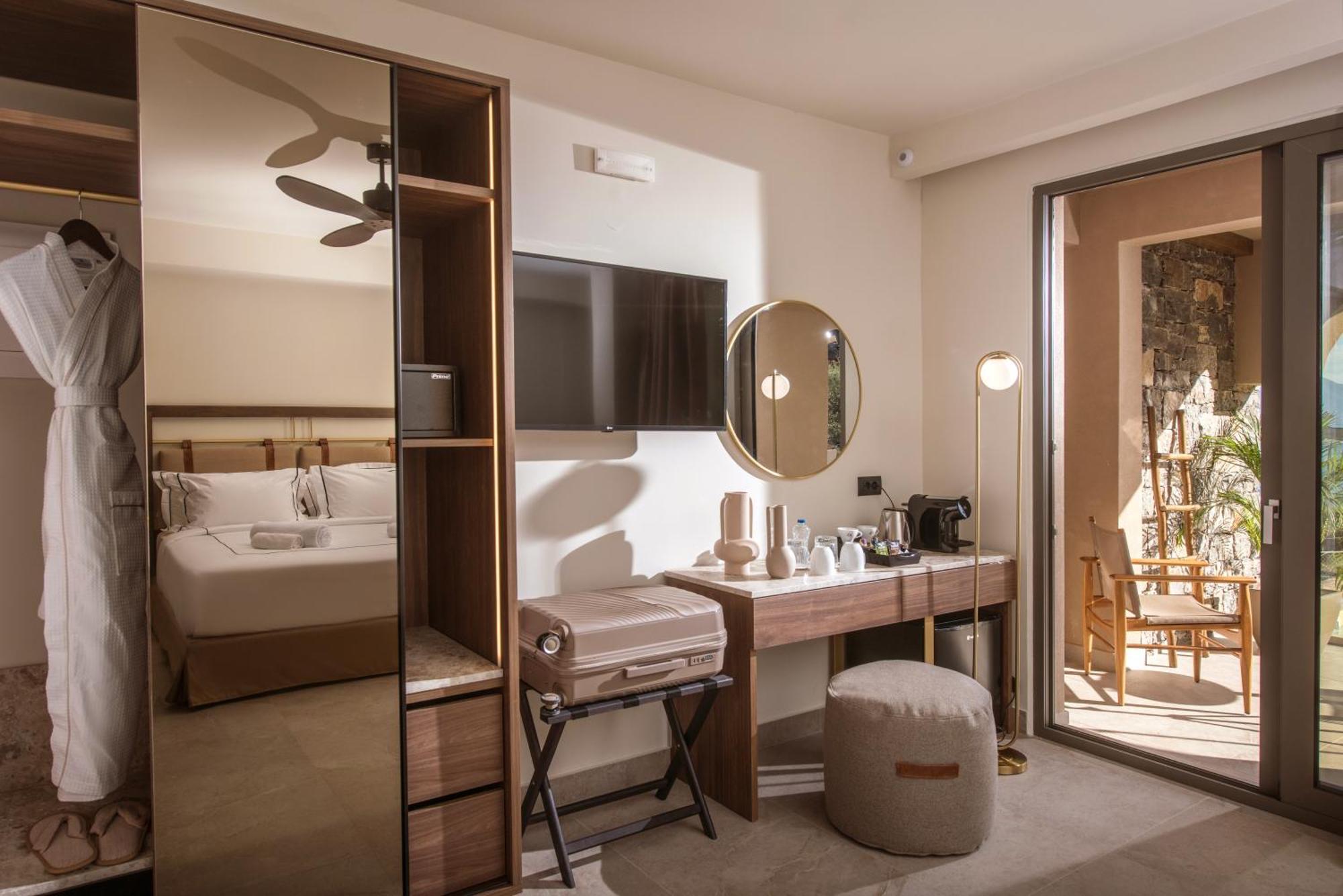 Signature Suite mit Whirlpool und Meerblick