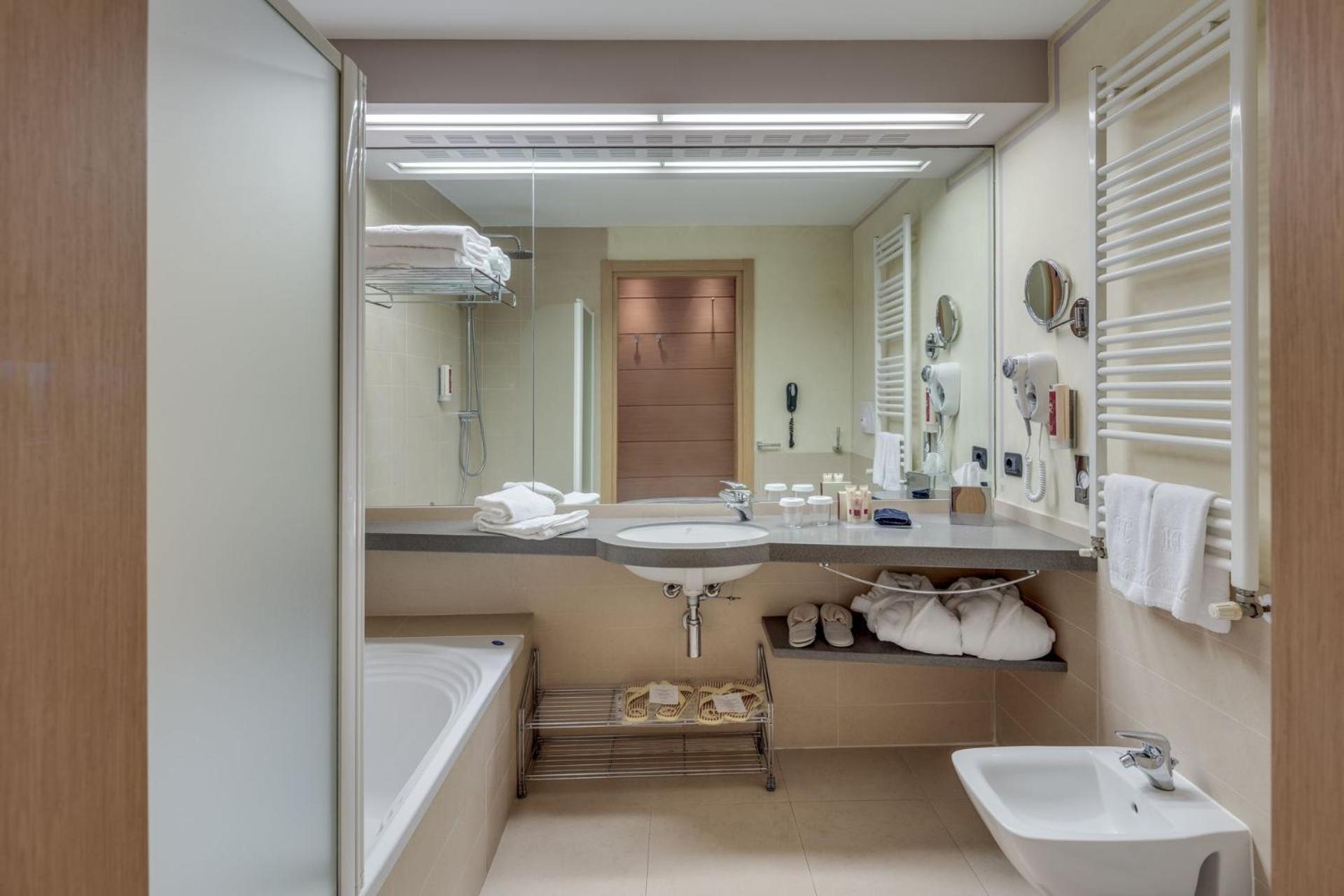 Comfort Double or Twin Room with Balcony