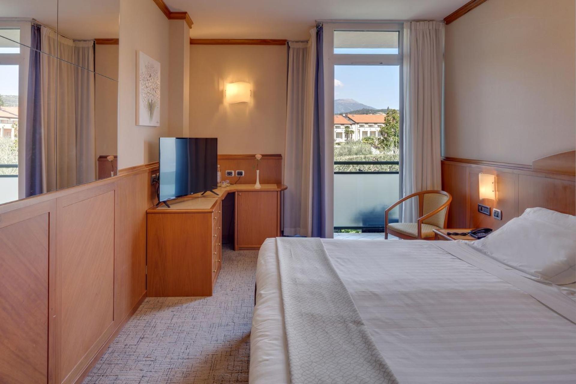 Standard Double or Twin Room with Small Balcony - Annex