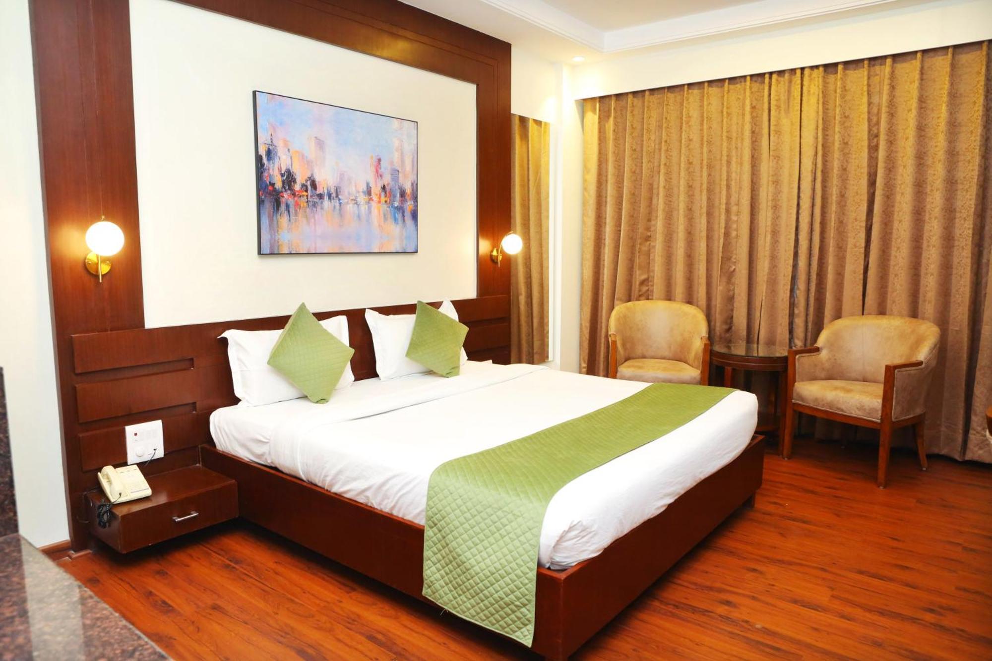 Deluxe Double or Twin Room