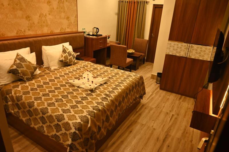Super Deluxe Room