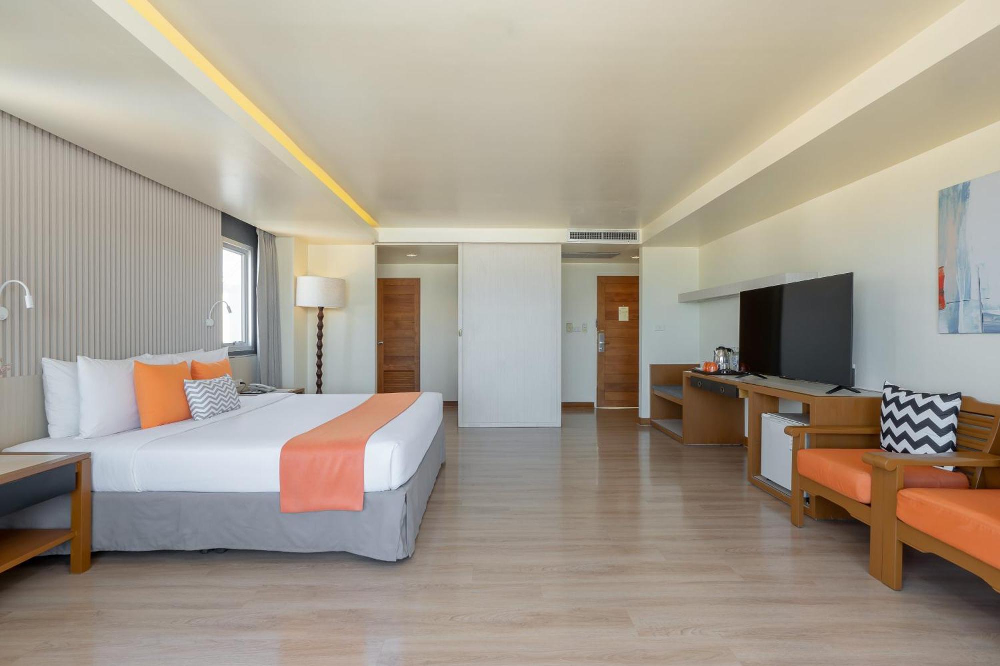 Seaview Deluxe Room,1533703735:JPEG