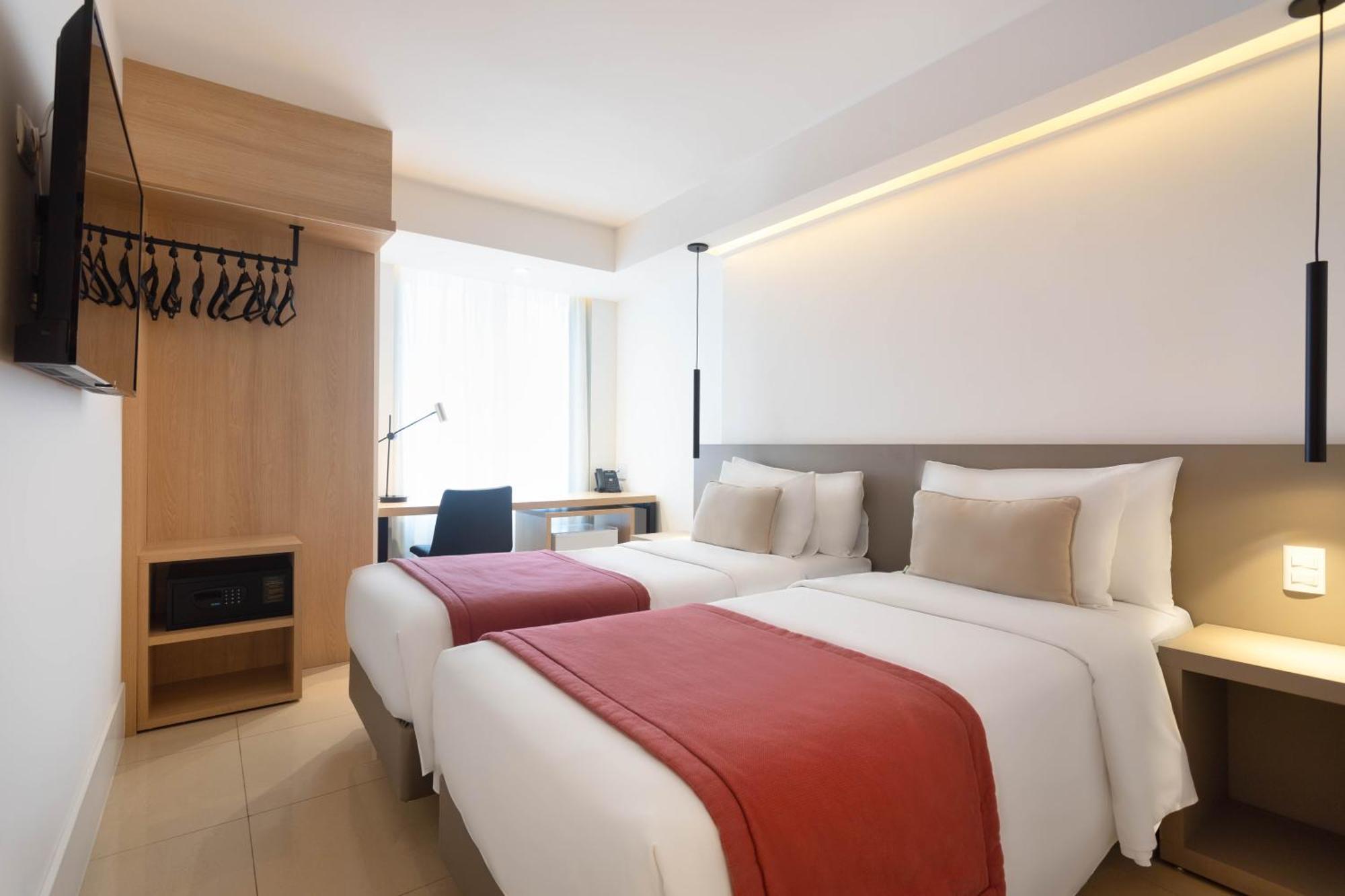 Twin Room - Non-Smoking