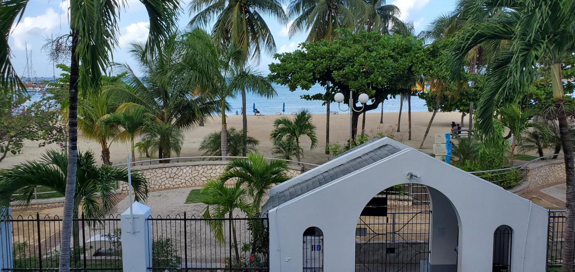 Studio Sea View